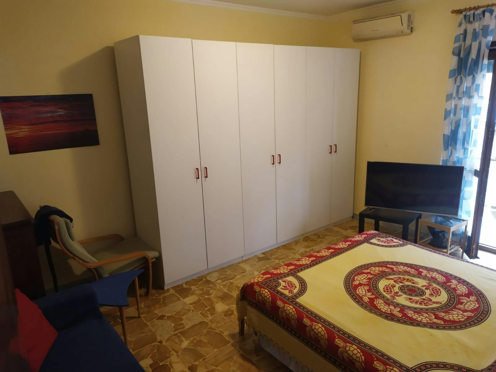 公寓 正在以 €900 的月租出租，其位于 Rome, Via Tor de' Schiavi