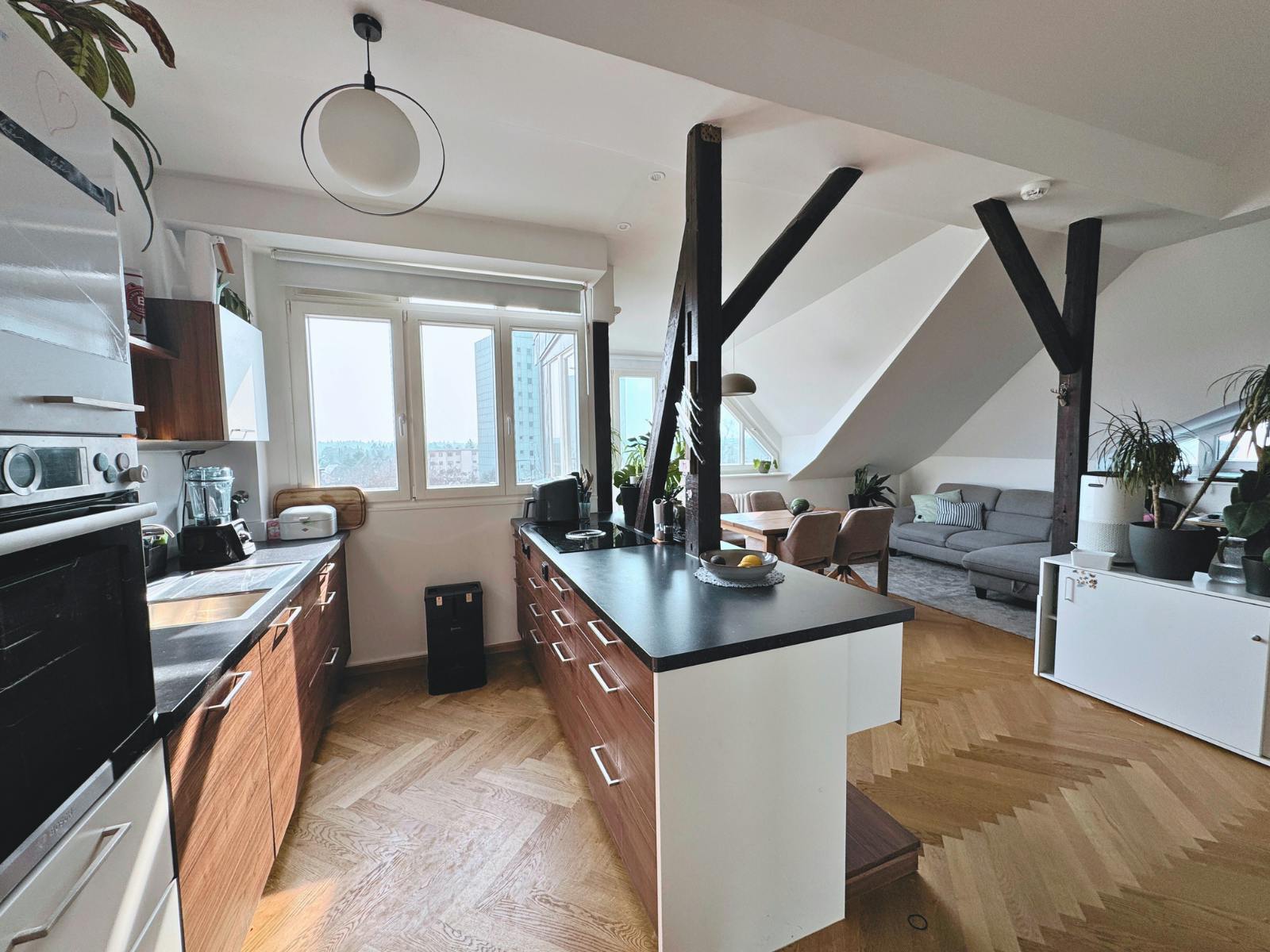 Appartement te huur voor € 2.000 per maand in Berlin, Brettnacher Straße