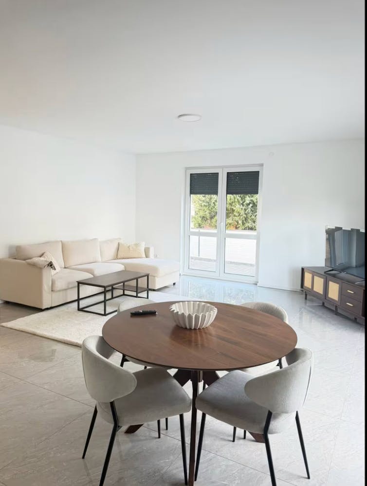 Apartment for rent for €2,500 per month in Braunschweig, Thiedestraße