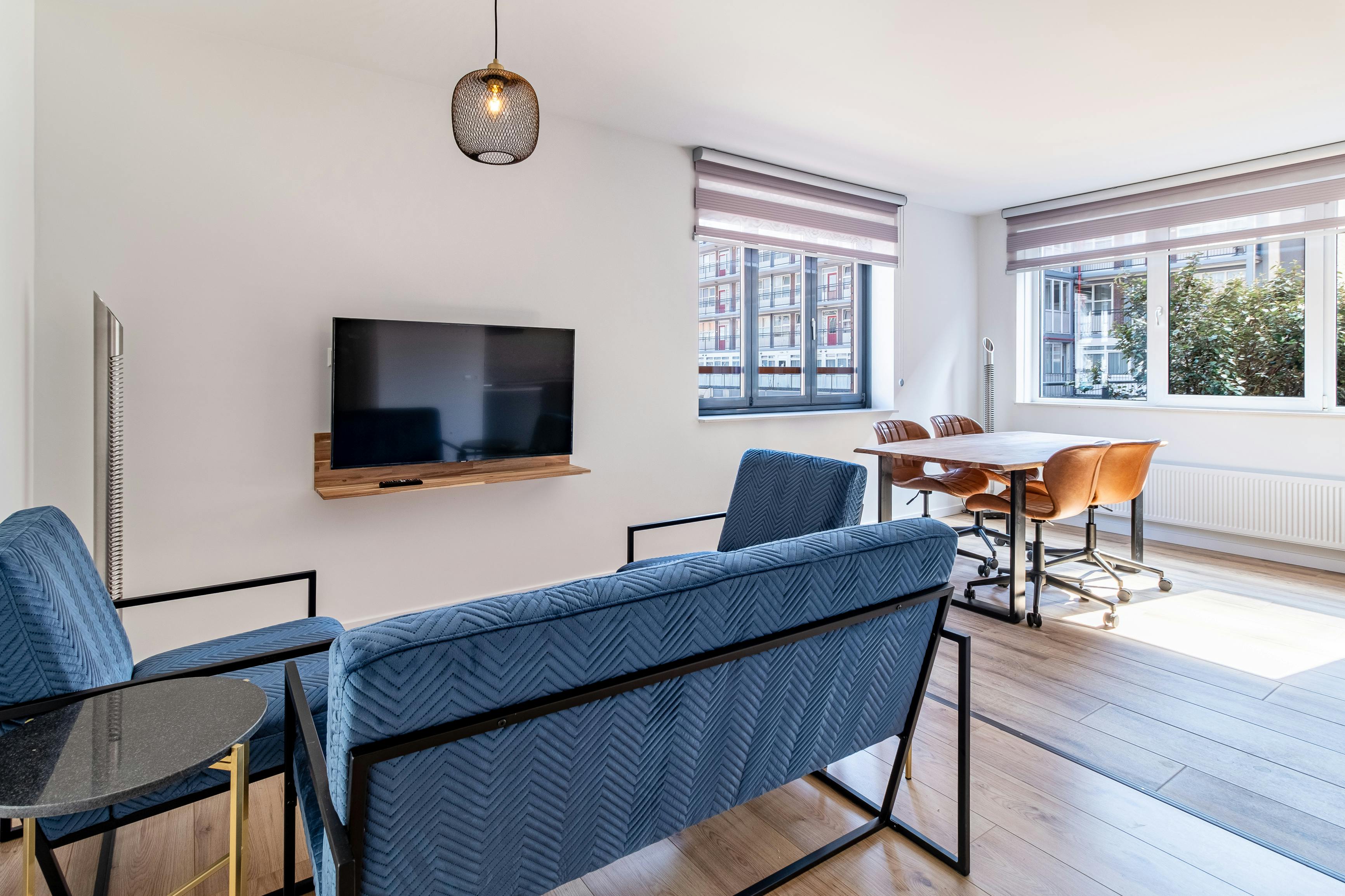 Appartement te huur voor € 8.500 per maand in Amsterdam, Jan Smitstraat