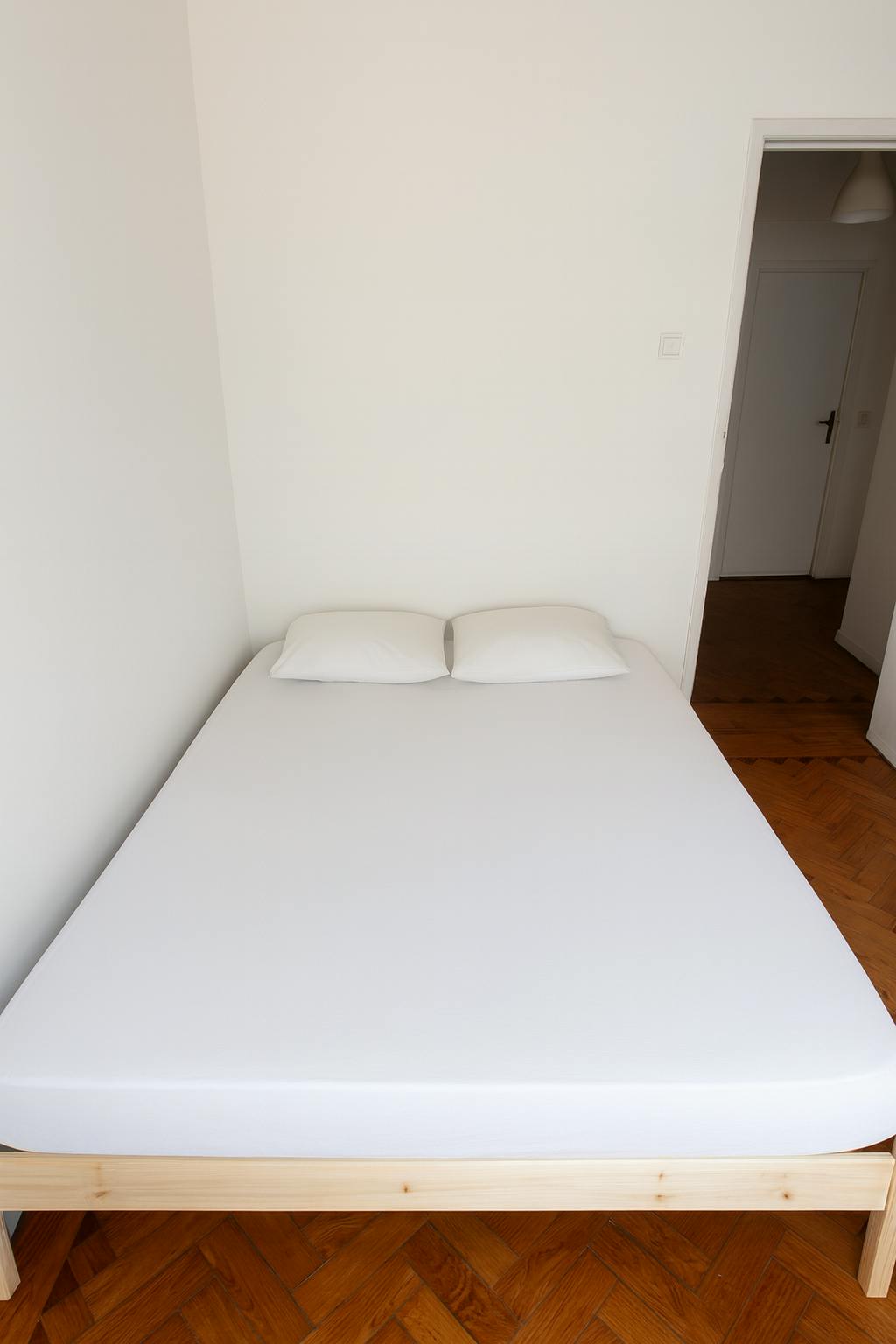 Private room for rent for €386 per month in Lisbon, Rua Montepio Geral
