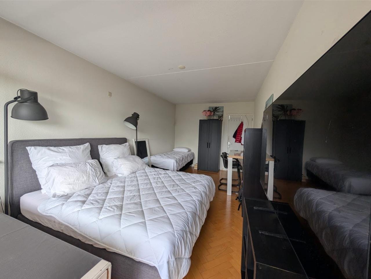 Private room for rent for €1,490 per month in Amsterdam, H. Cleyndertweg
