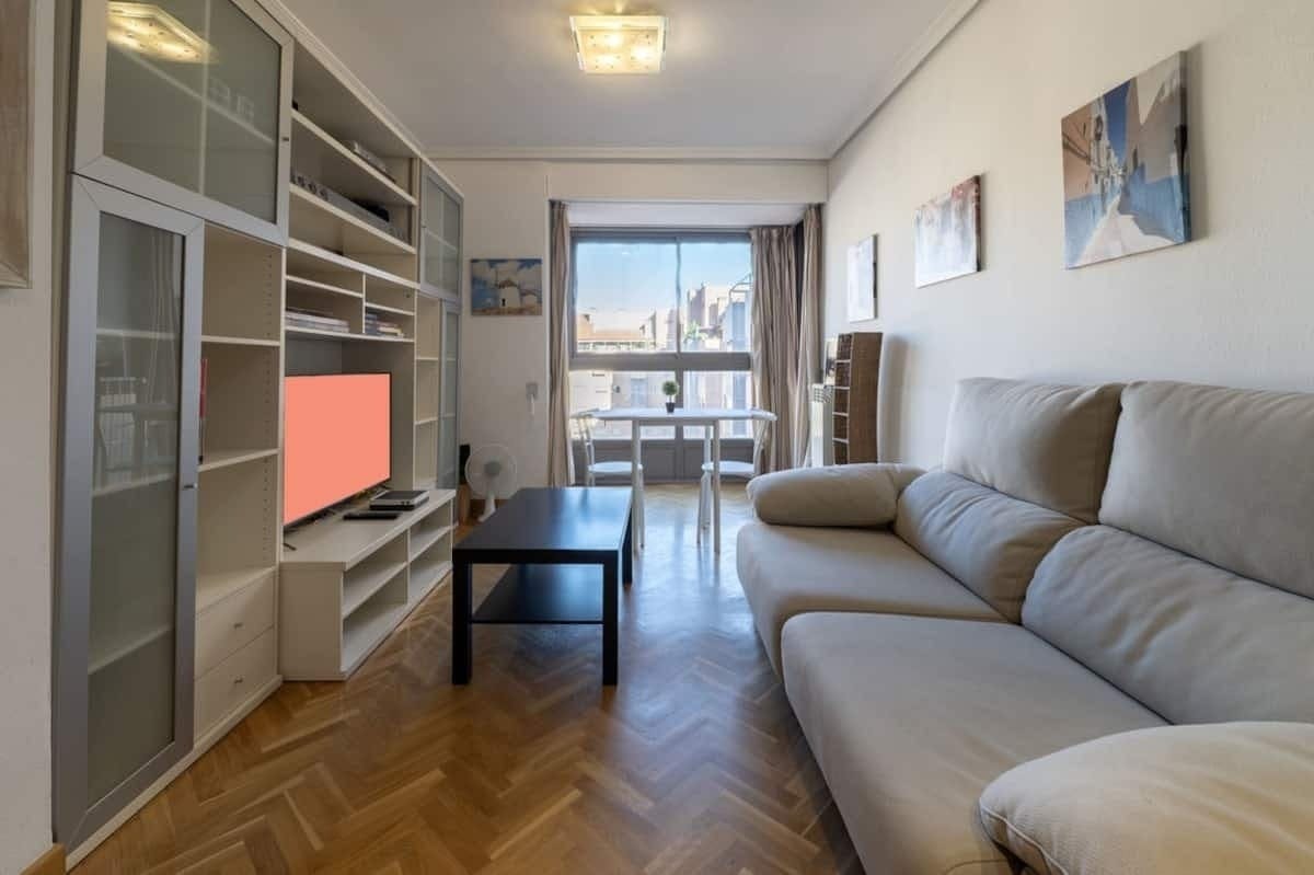 Calle de Pascual Rodríguez, Madrid preview