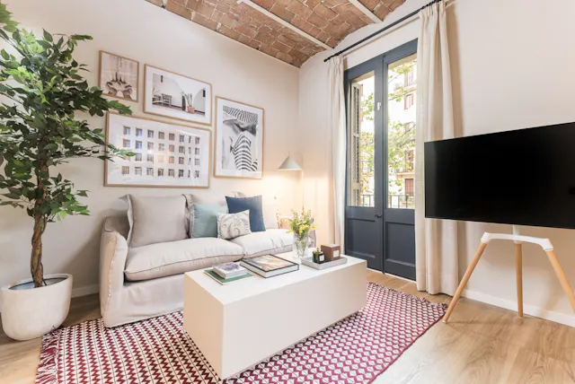 2-Bedroom Apartment in Avinguda de Gaudí, Barcelona (1695938) room image 1