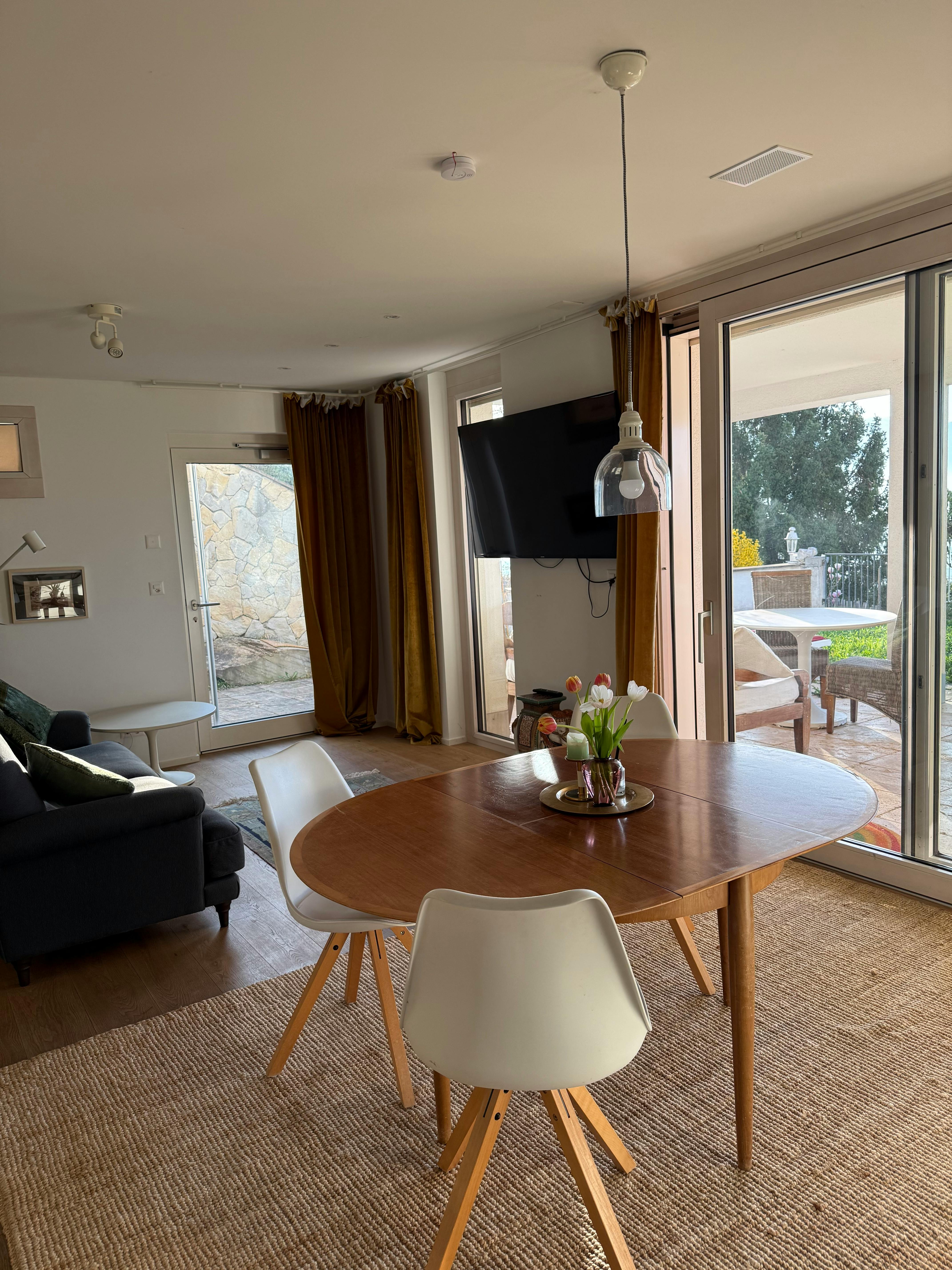 Apartment for rent for €1,956 per month in Rebstein, Höhlerstrasse