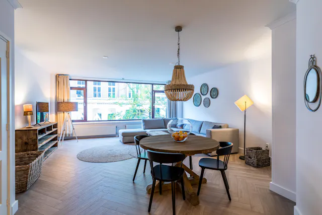 2-Bedroom Apartment in Witte de Withstraat, Rotterdam (1695967) room image 1