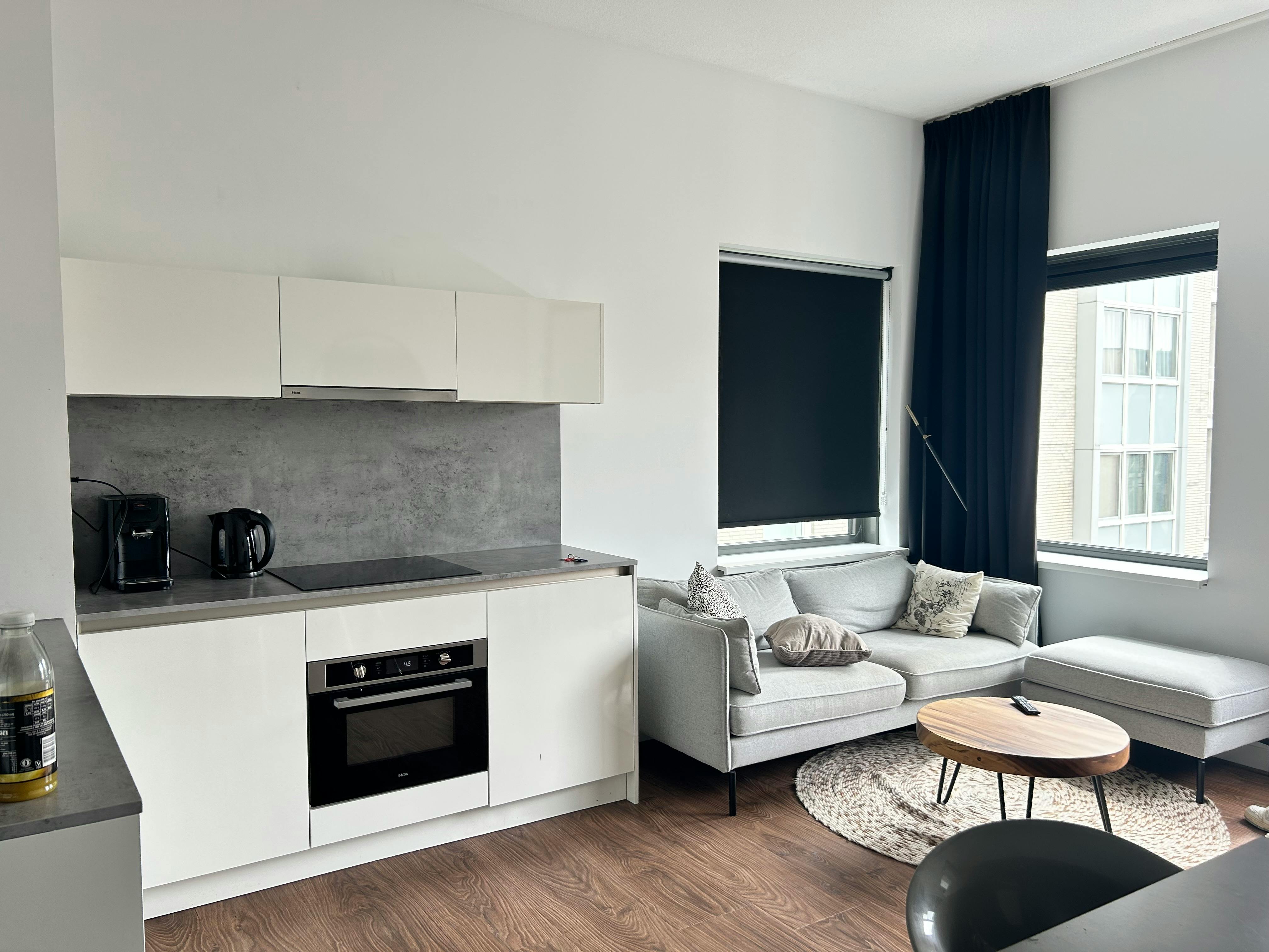 Roer, Rotterdam preview