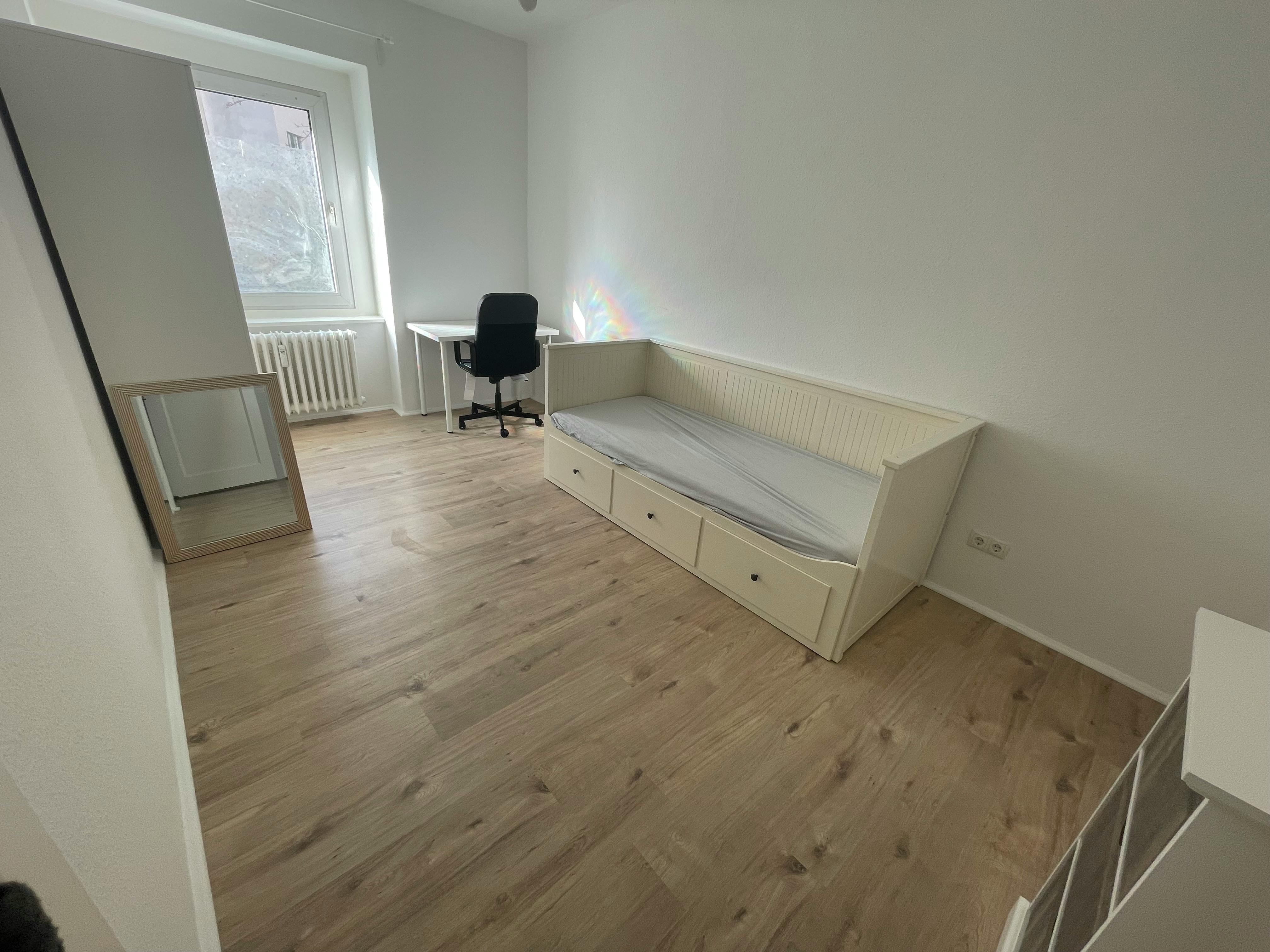 Private room for rent for €550 per month in Berlin, Schulenburgring