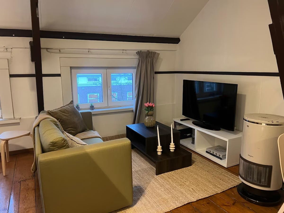 Apartment for rent for €1,750 per month in Rotterdam, Witte de Withstraat