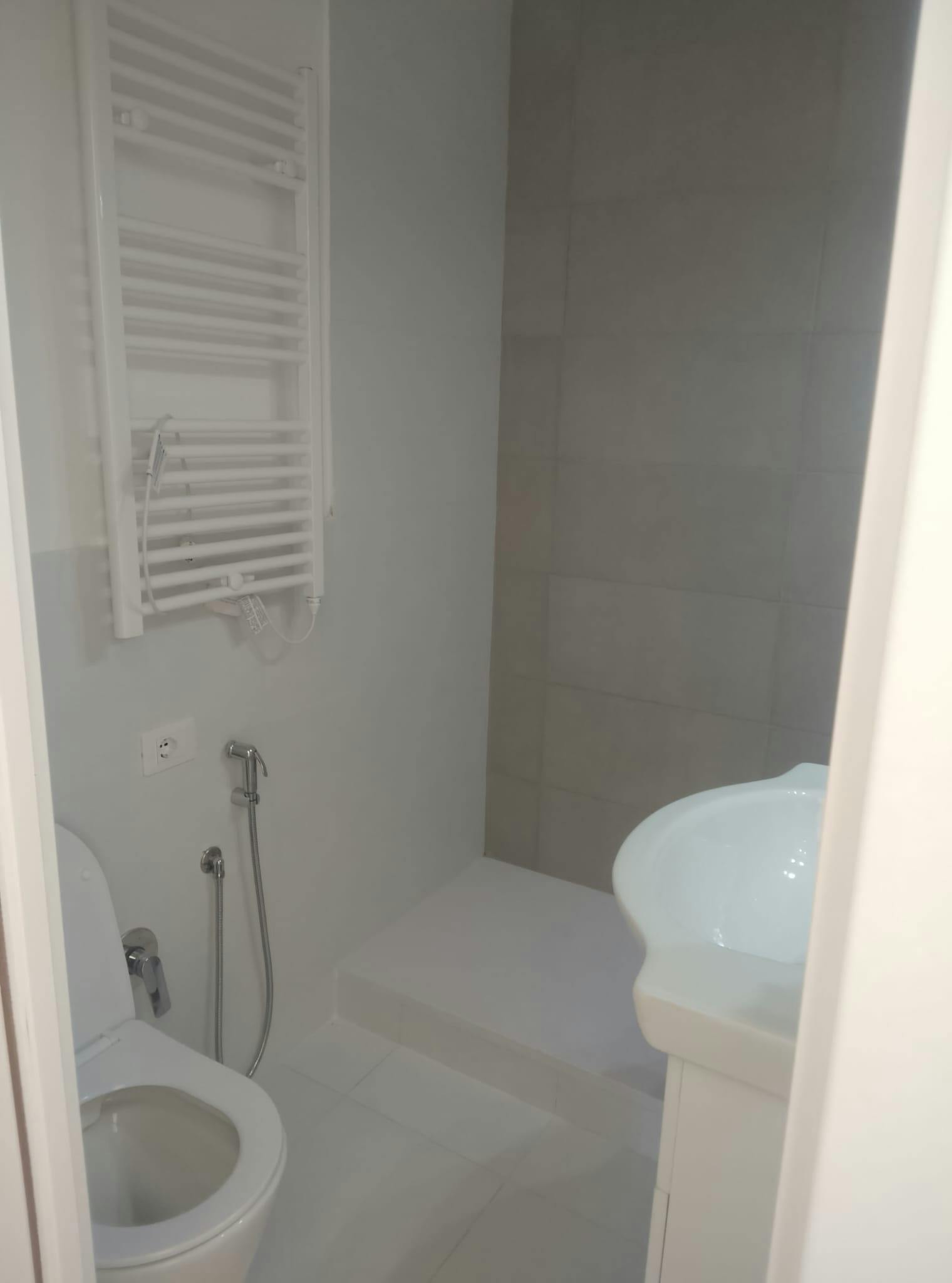 Via Benadir, Rome preview