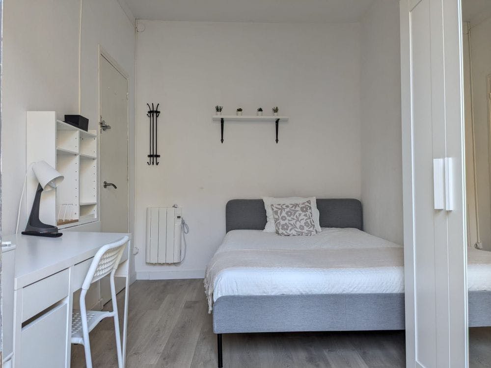 Calle de Buenavista, Madrid preview