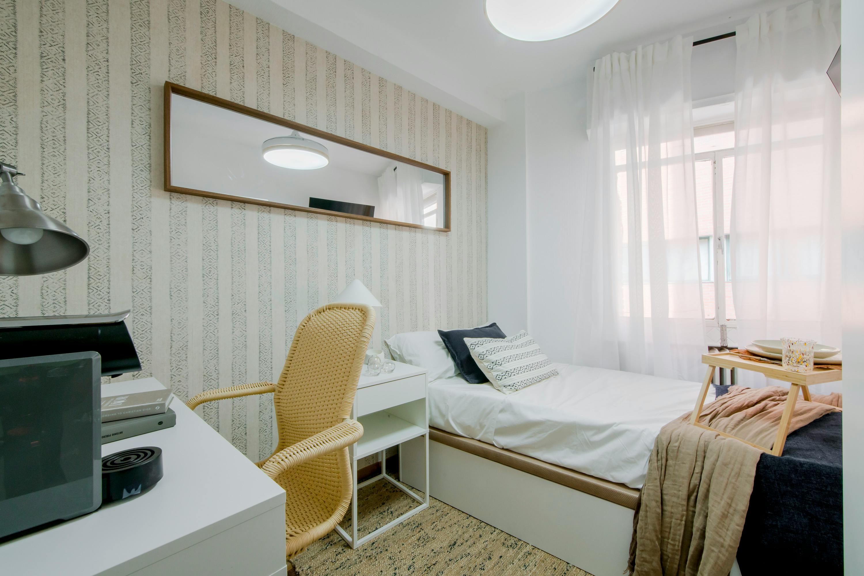 Single room Madrid, 1 bed, 7m² — photo 1
