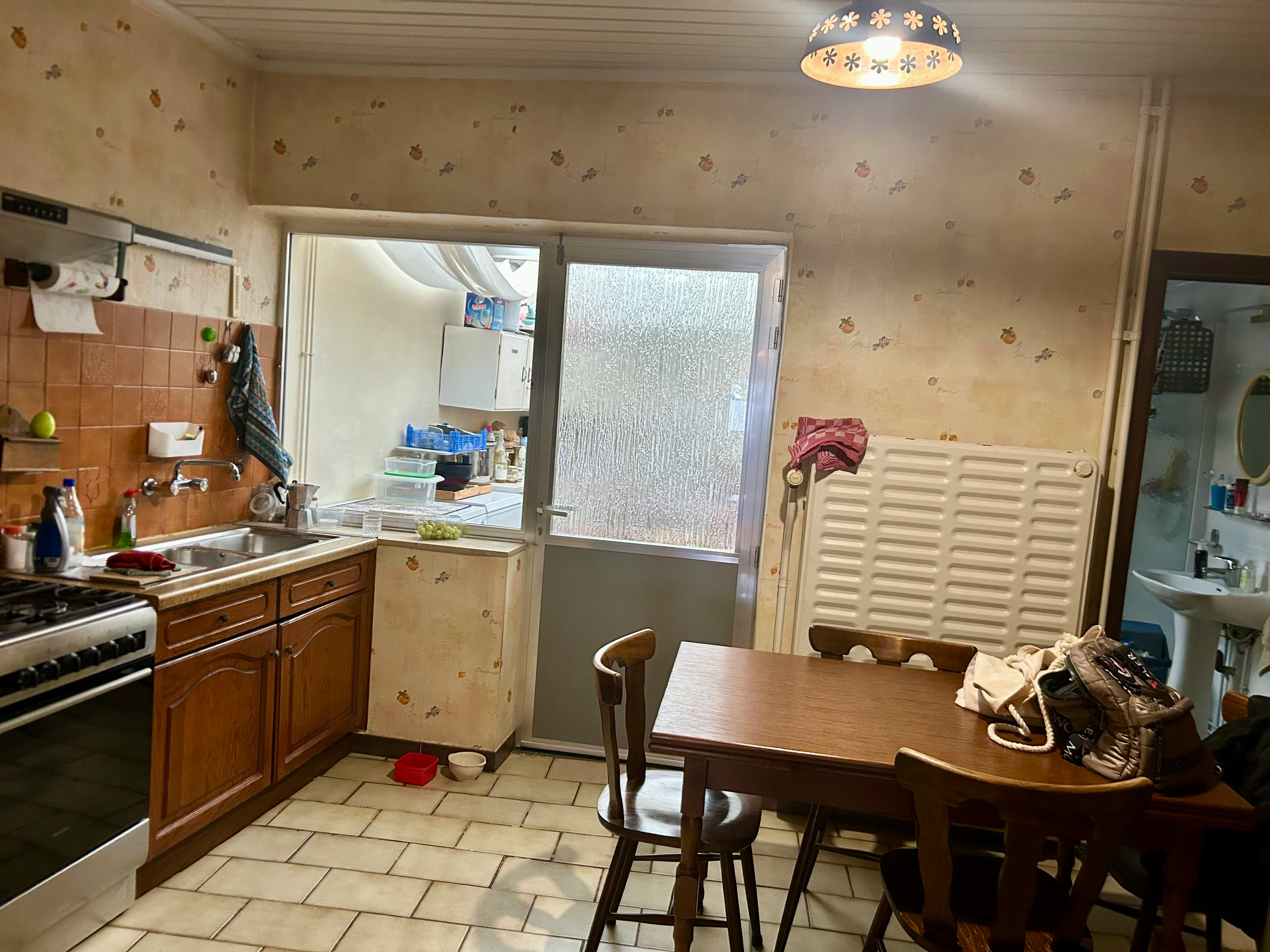 Double room Saint-Nicolas, 1 bed, 25m² — photo 8