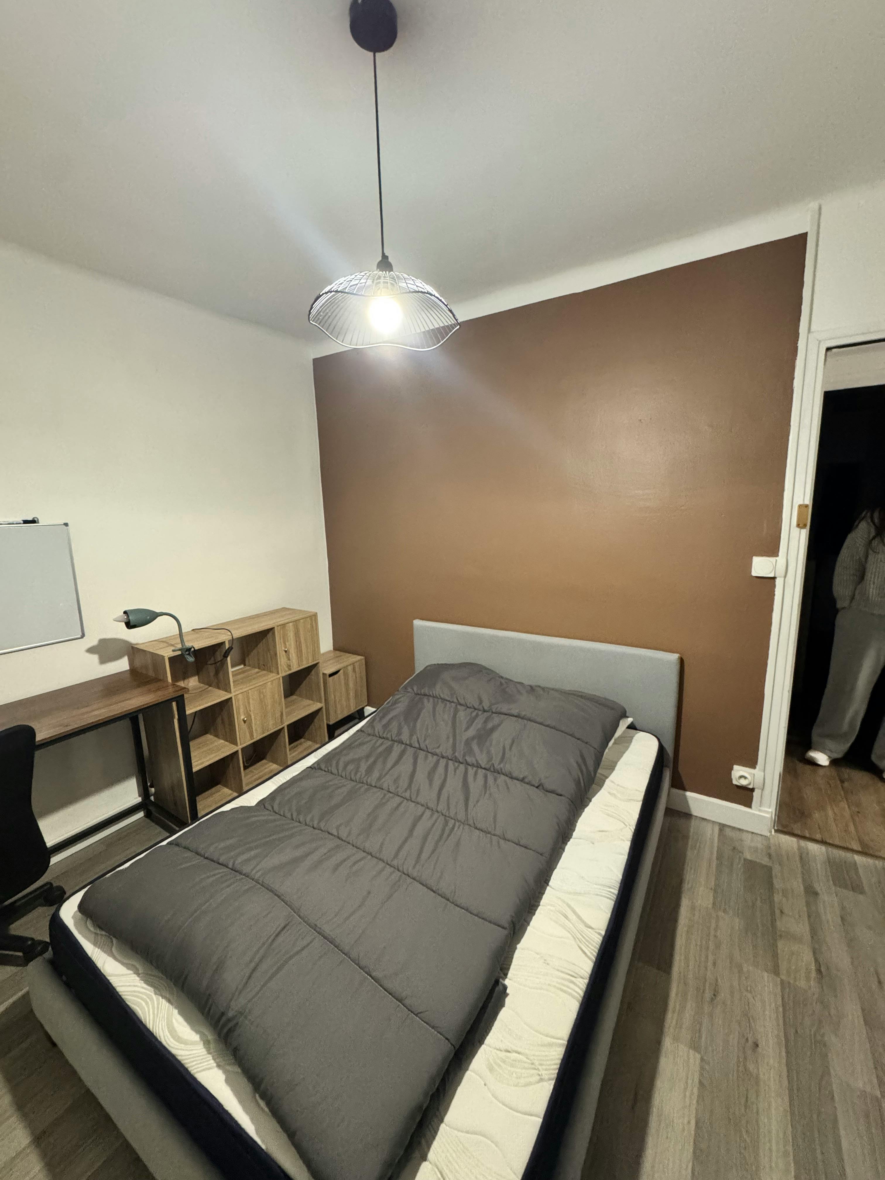 Avenue Gaston Ribot, Alès preview