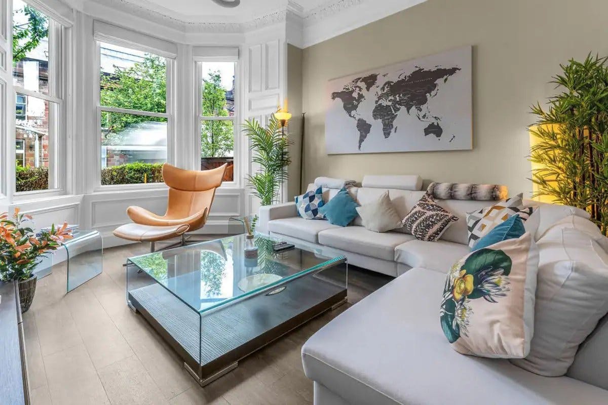 McDonald Road, Edinburgh preview