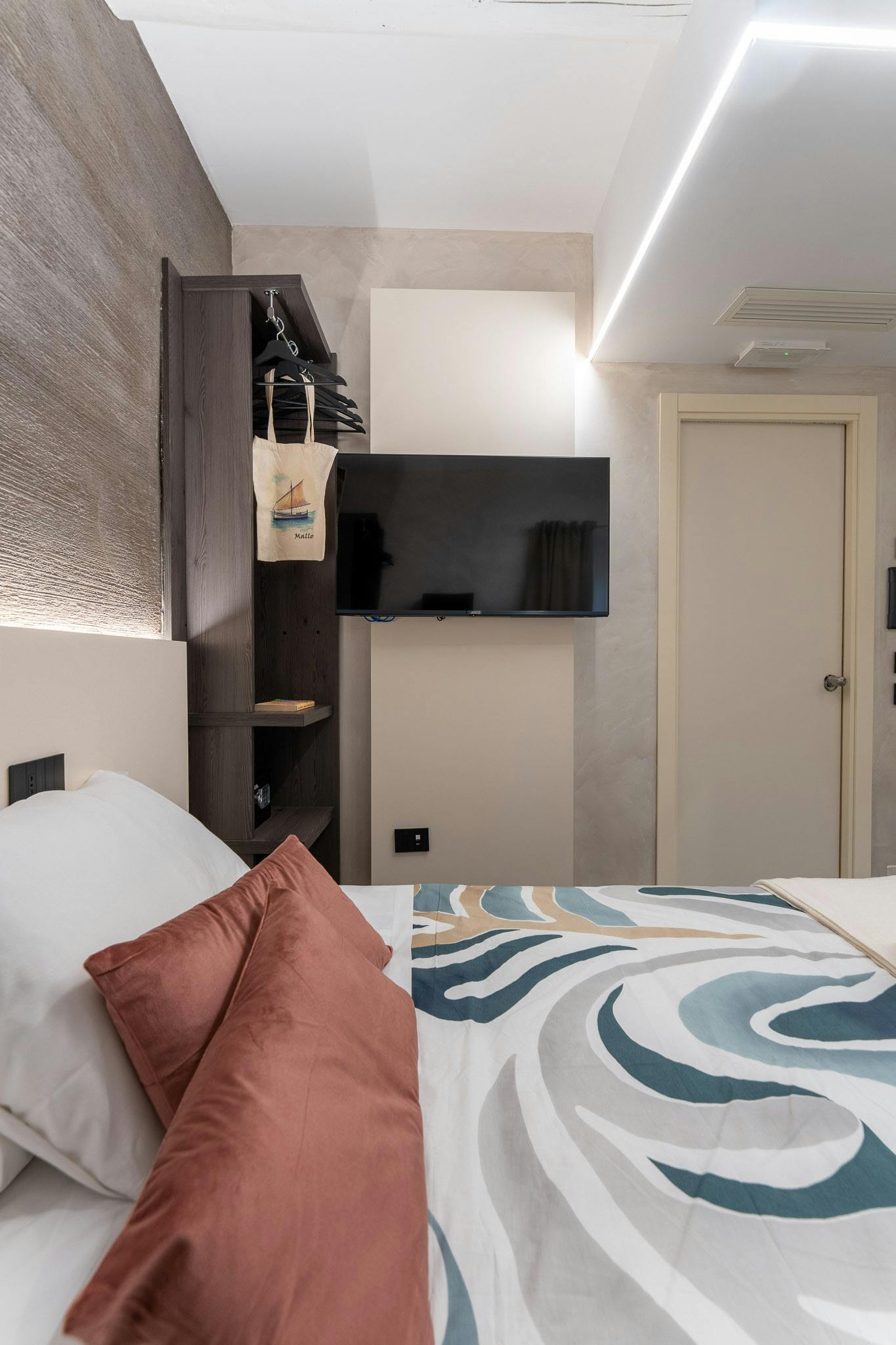 1-Bedroom Apartment in Via Brunico, Milan (1696335) ROOM