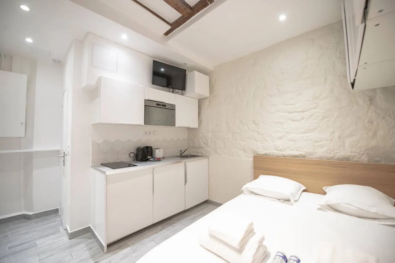 Apartment in Rue Saint-Sauveur, Paris (1696392) ROOM 1