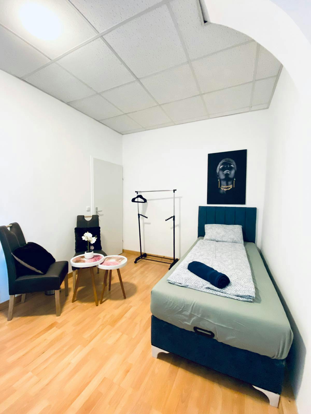 WG-Zimmer zu mieten für 747 € pro Monat in Vienna, Fröhlichgasse