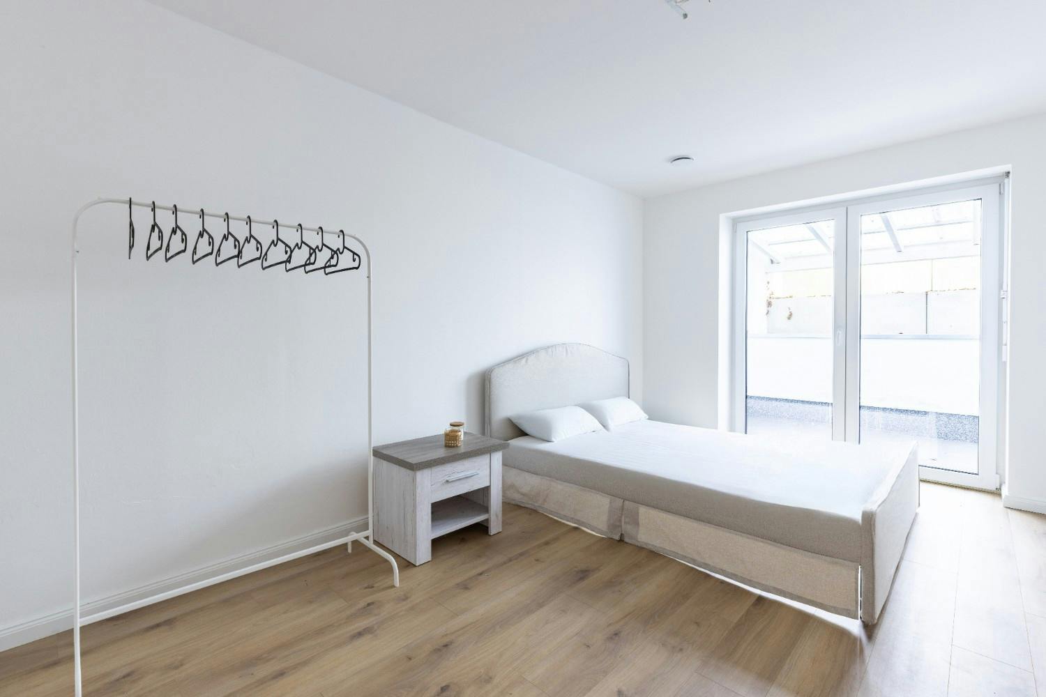 WG-Zimmer zu mieten für 990 € pro Monat in Norderstedt, Ochsenzoller Straße