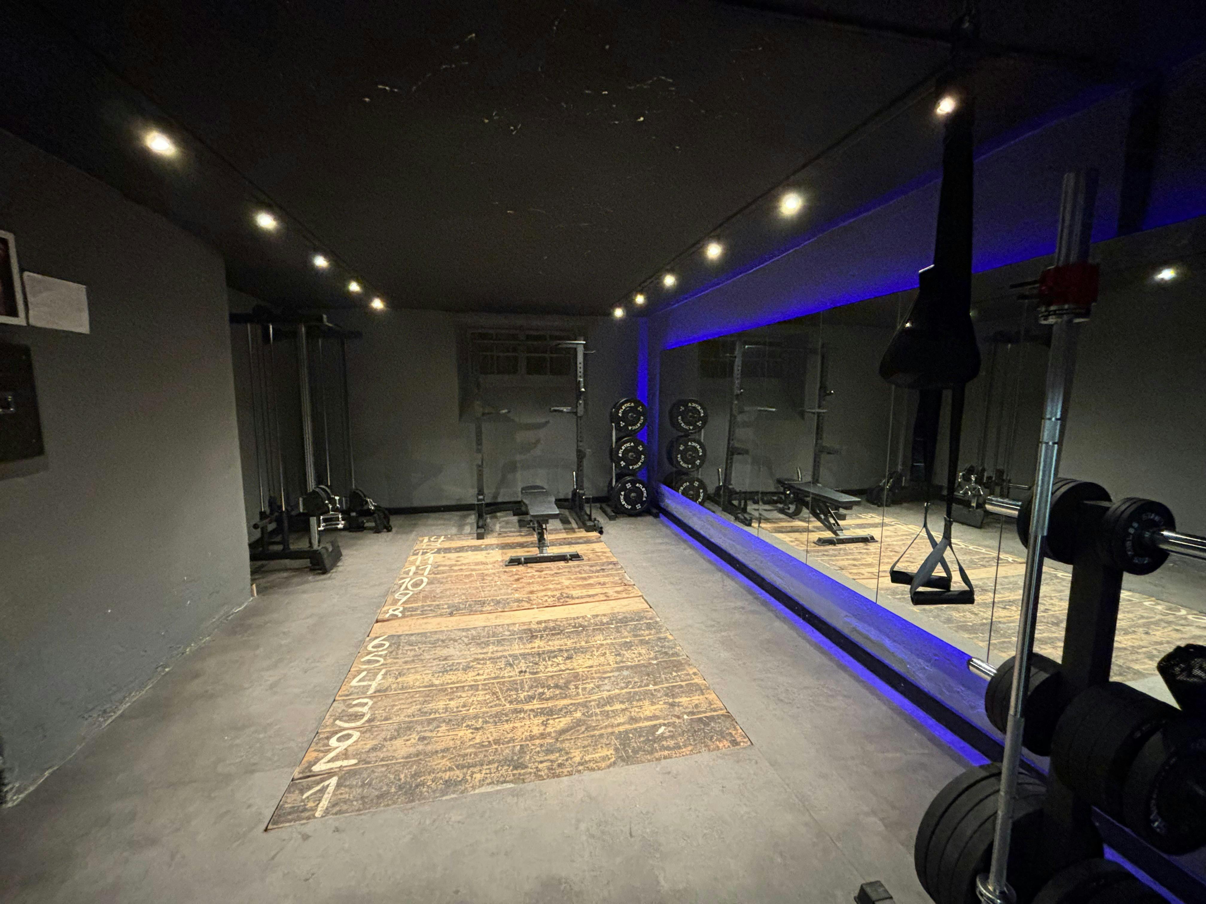 Отдельная комната сдается в аренду за 360 € в месяц в Munich, Karl-Theodor-Straße