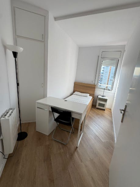 WG-Zimmer zu mieten für 450 € pro Monat in Sabadell, Avinguda de Francesc Macià