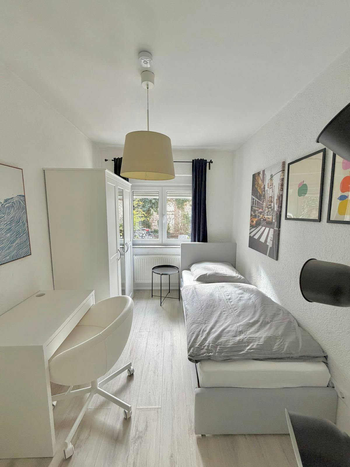 Private room for rent for €980 per month in Köln, Heinsbergstraße