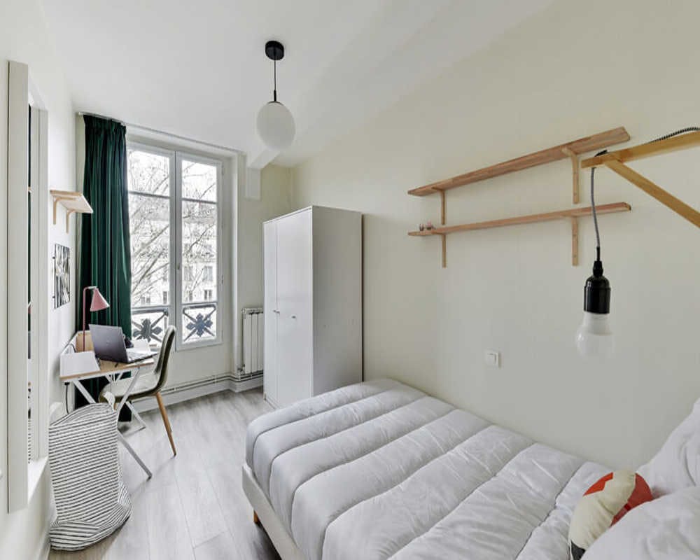 Boulevard Saint-Martin, Paris preview