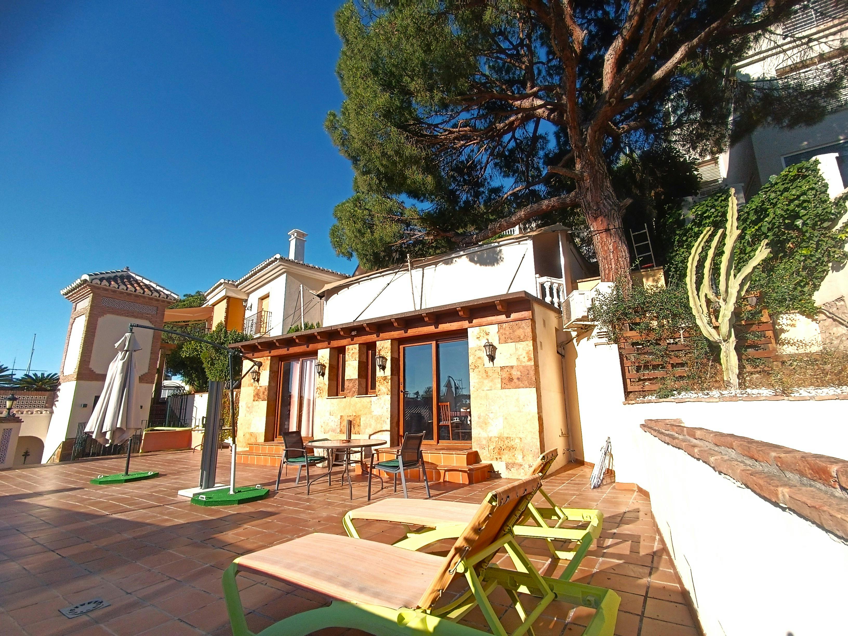 Estudio  en alquiler por 2900 € al mes en Málaga, Calle Flamencos