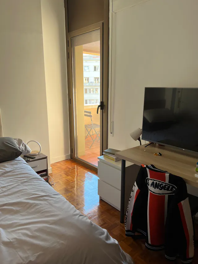 Private room in Carrer de Mallorca, Barcelona (1696721) room image 2