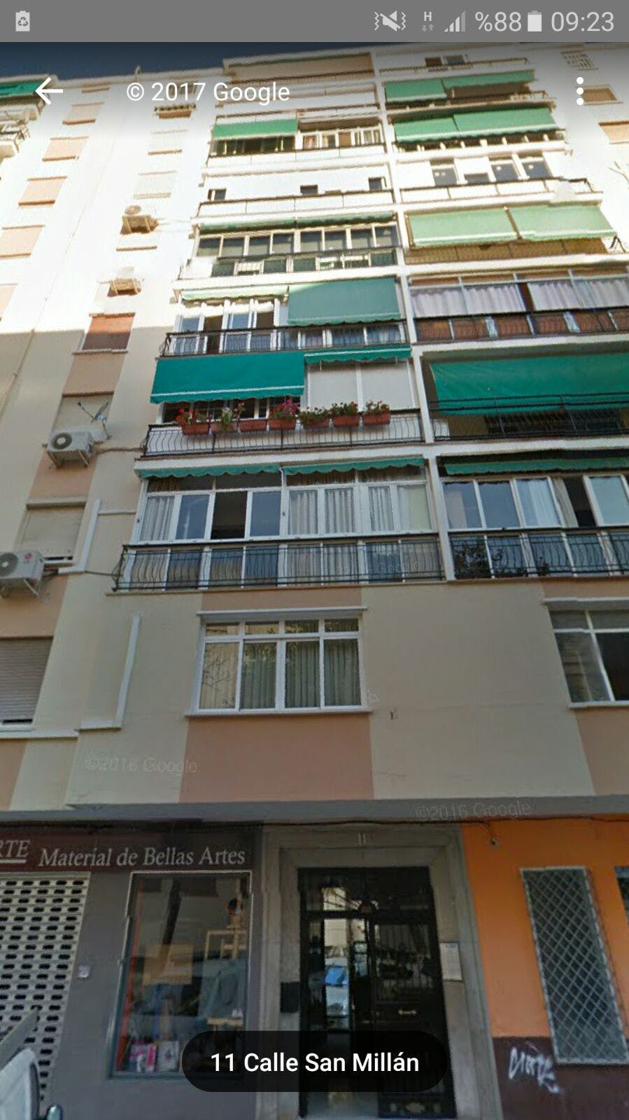 preview gallery tile