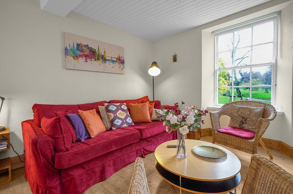 Candlemaker Row, Edinburgh preview