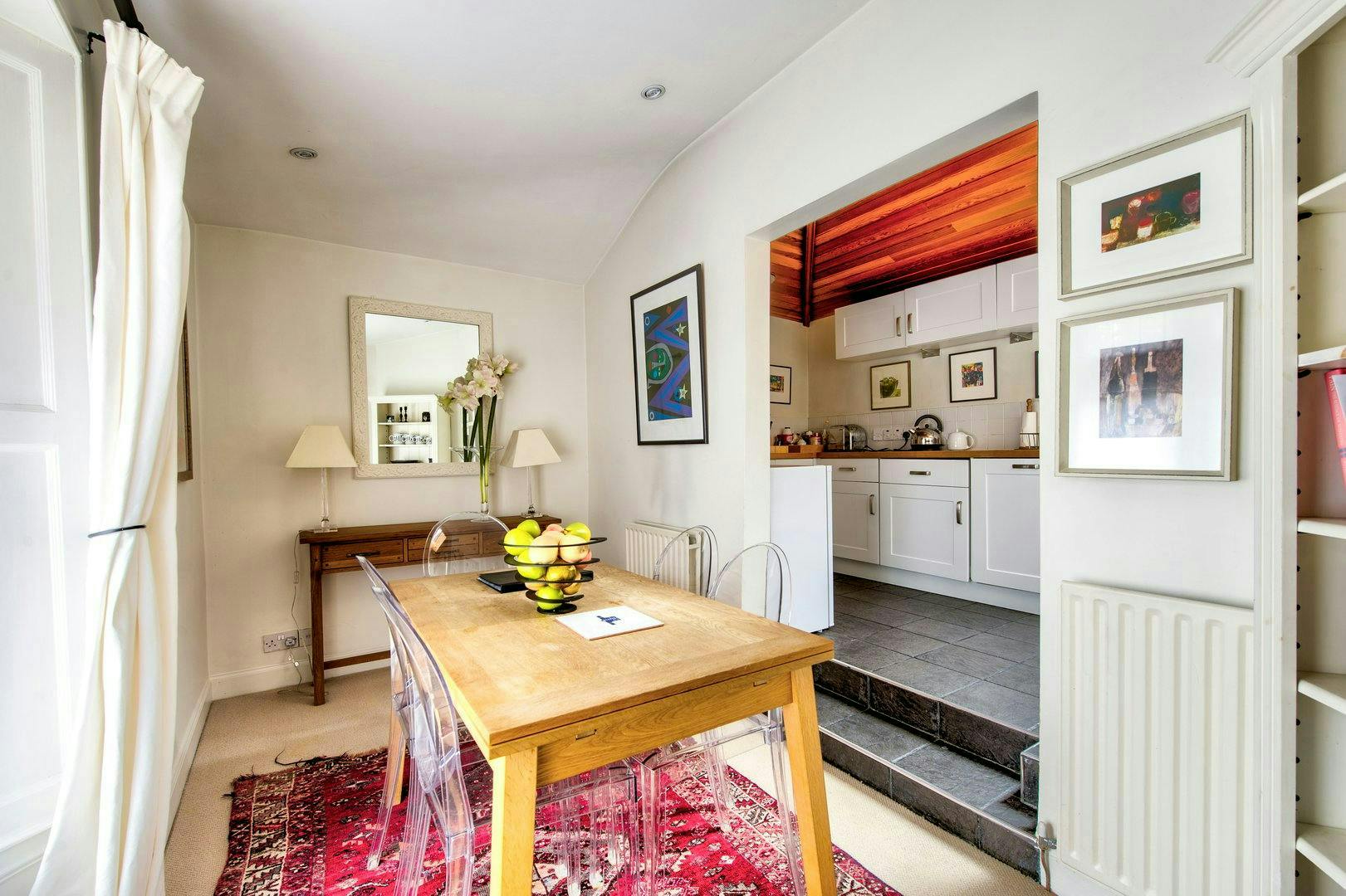 Apartment Edinburgh, 2 beds — photo 3