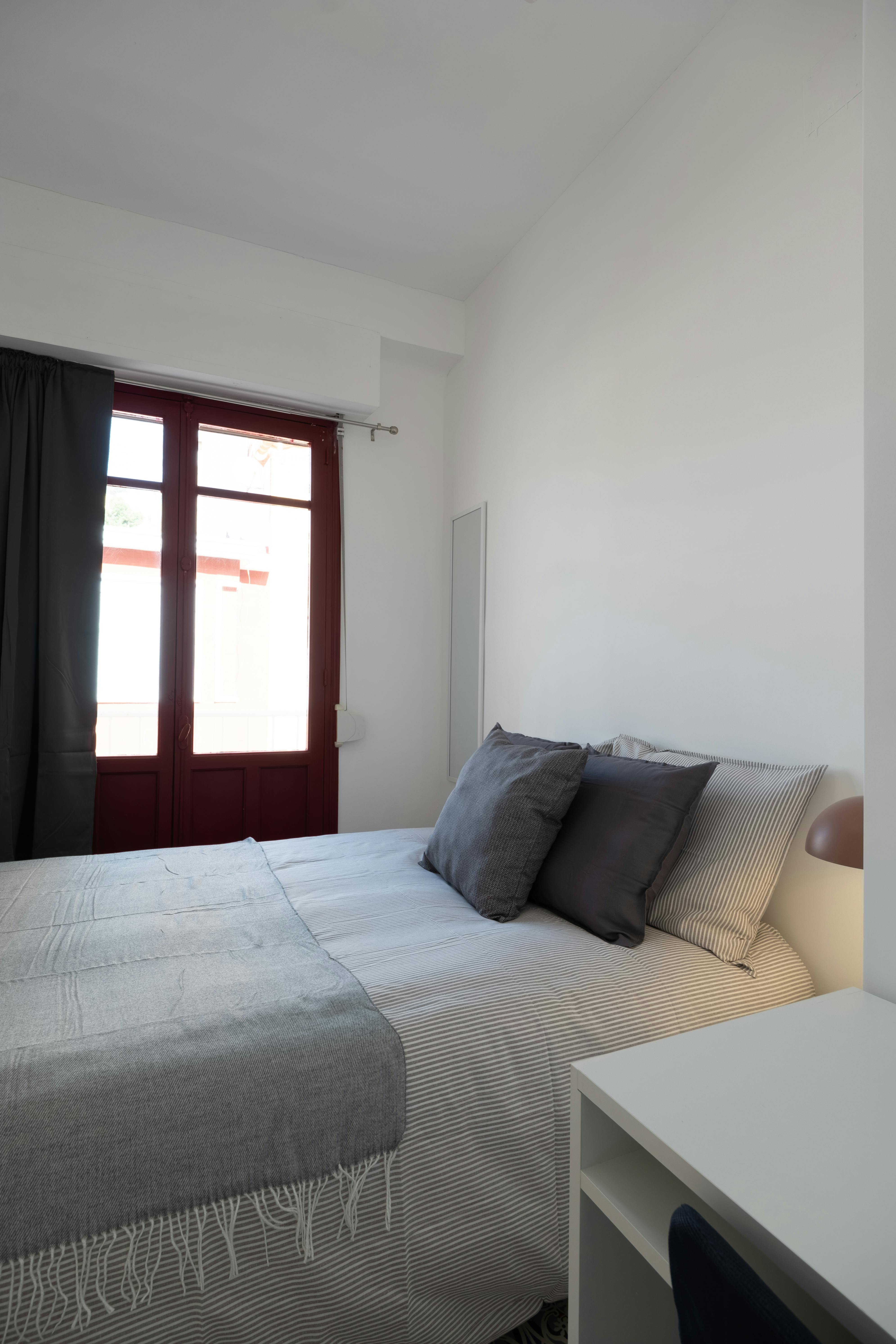 Single room Alicante (Alacant), 1 bed, 6m² — photo 2
