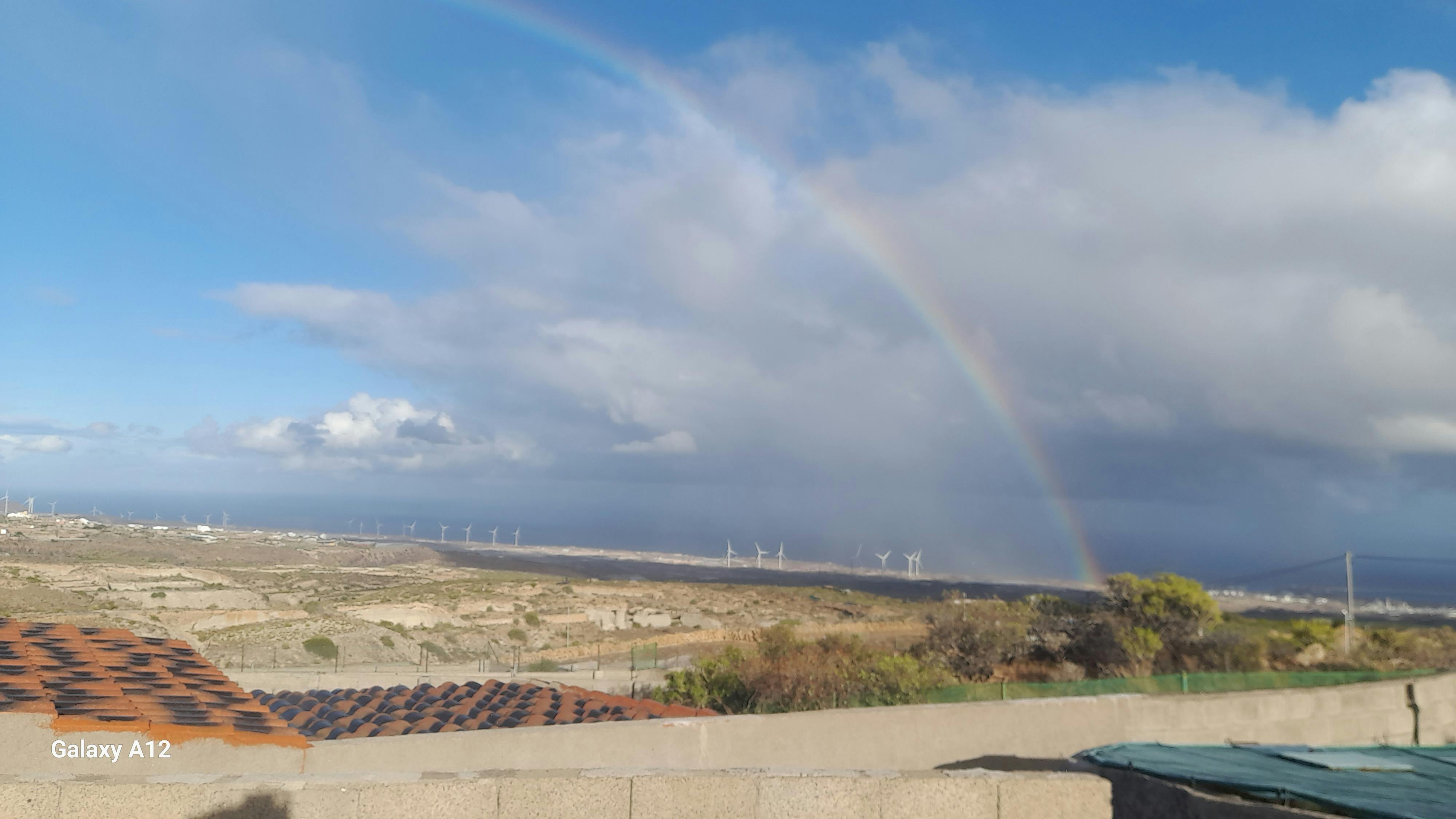 House for rent for €1,200 per month in Granadilla, Calle el Pinito