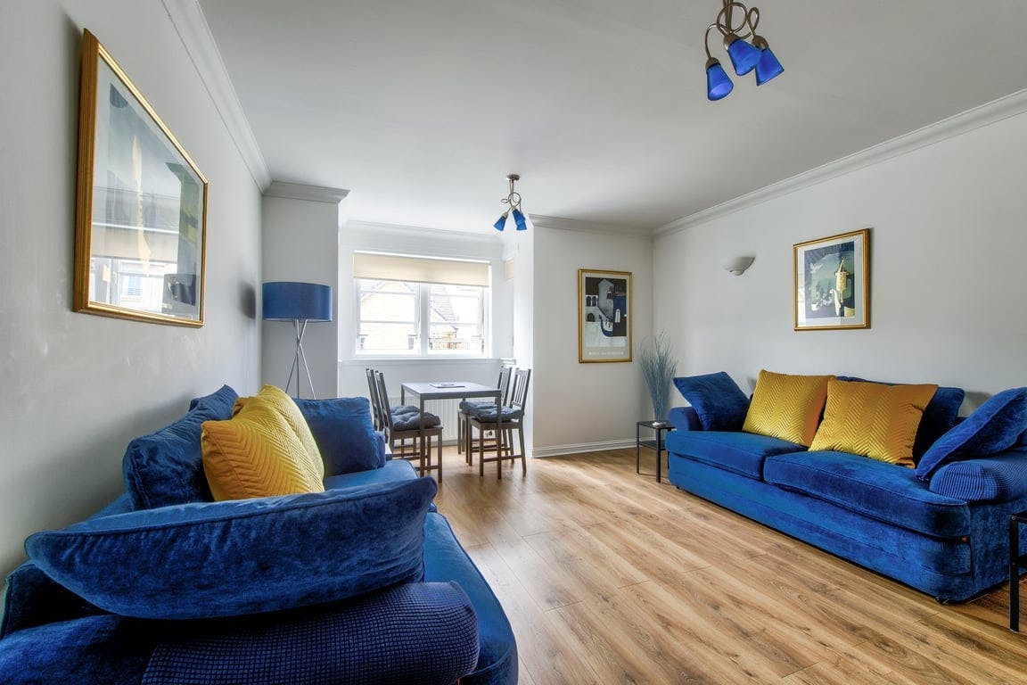 Appartement à louer pour 2 000 £GB/mois à Edinburgh, Tower Street