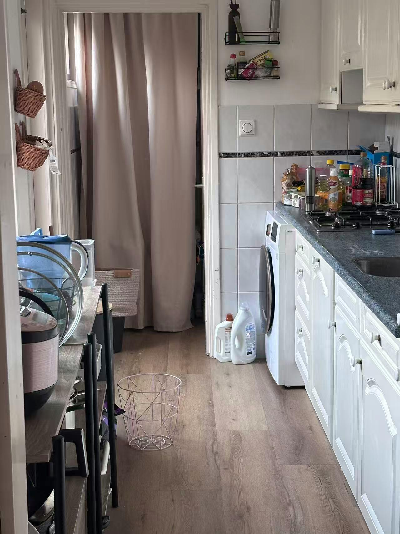 Private room for rent for €1,500 per month in Leiden, Bloemstraat