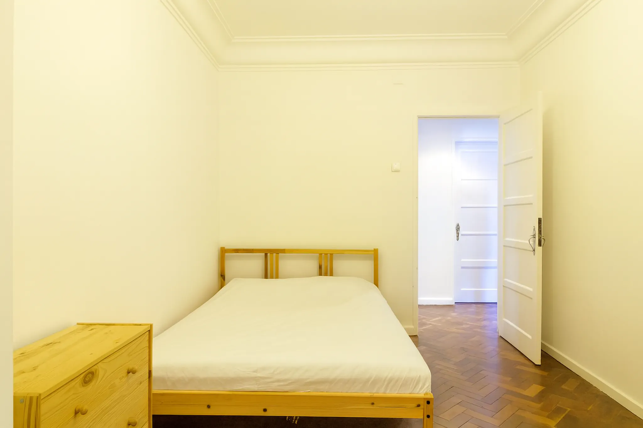 Rua José Estêvão, Lisbon preview