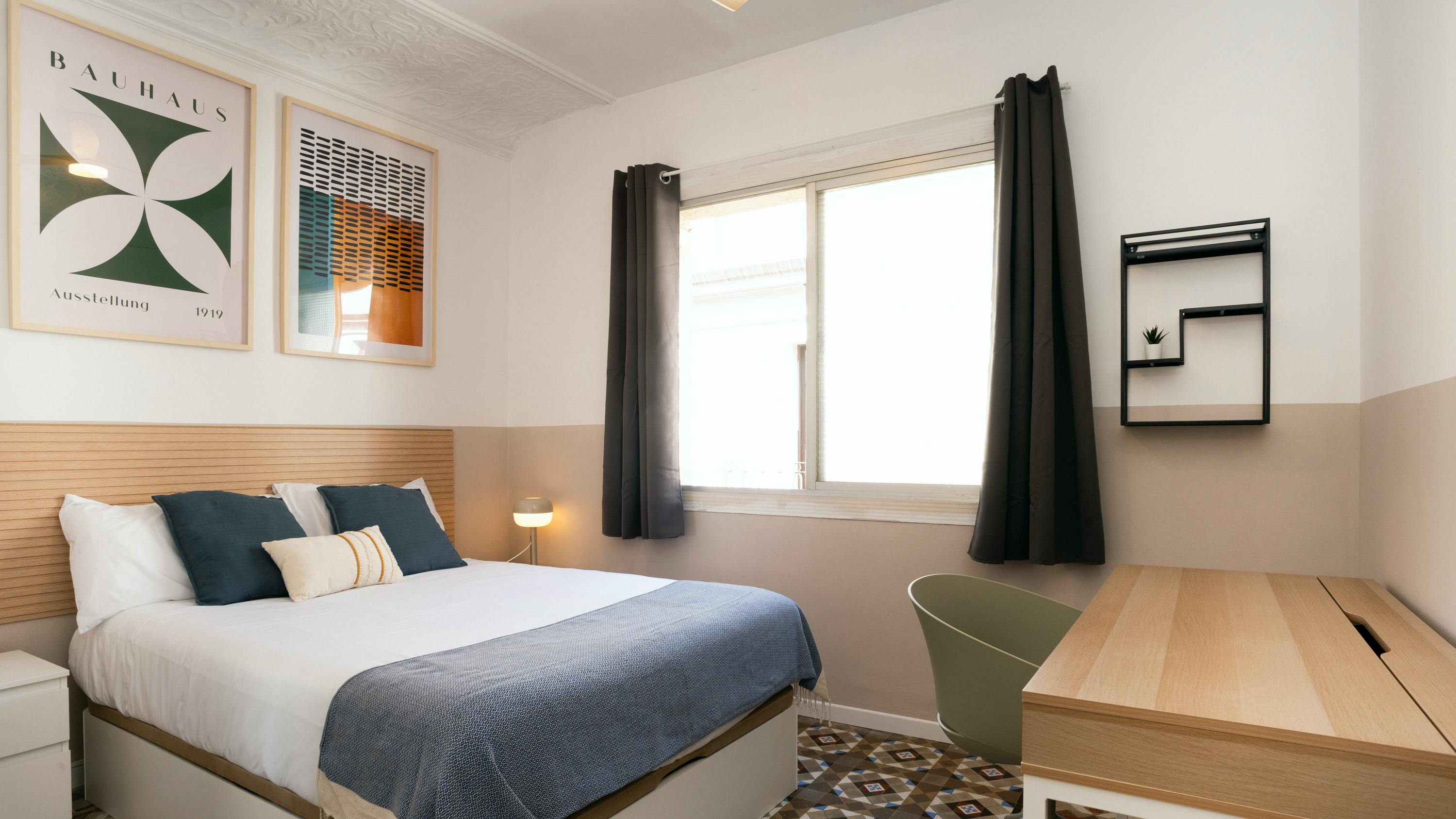 Carrer de Santa Anna, Barcelona preview