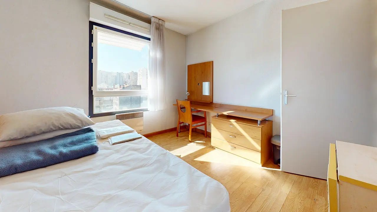 Студія за оренду для 390 EUR на місяць у Saint-Étienne, Rue Chevreul