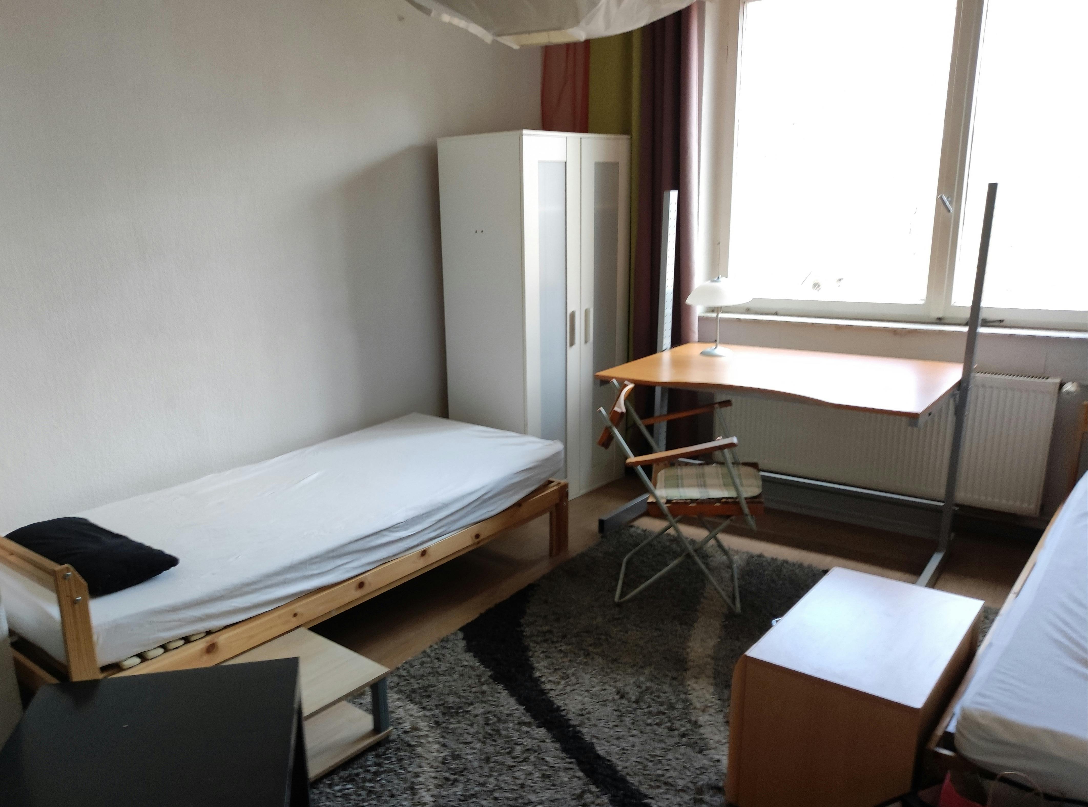 Double room Berlin, 1 bed, 16m² — photo 13
