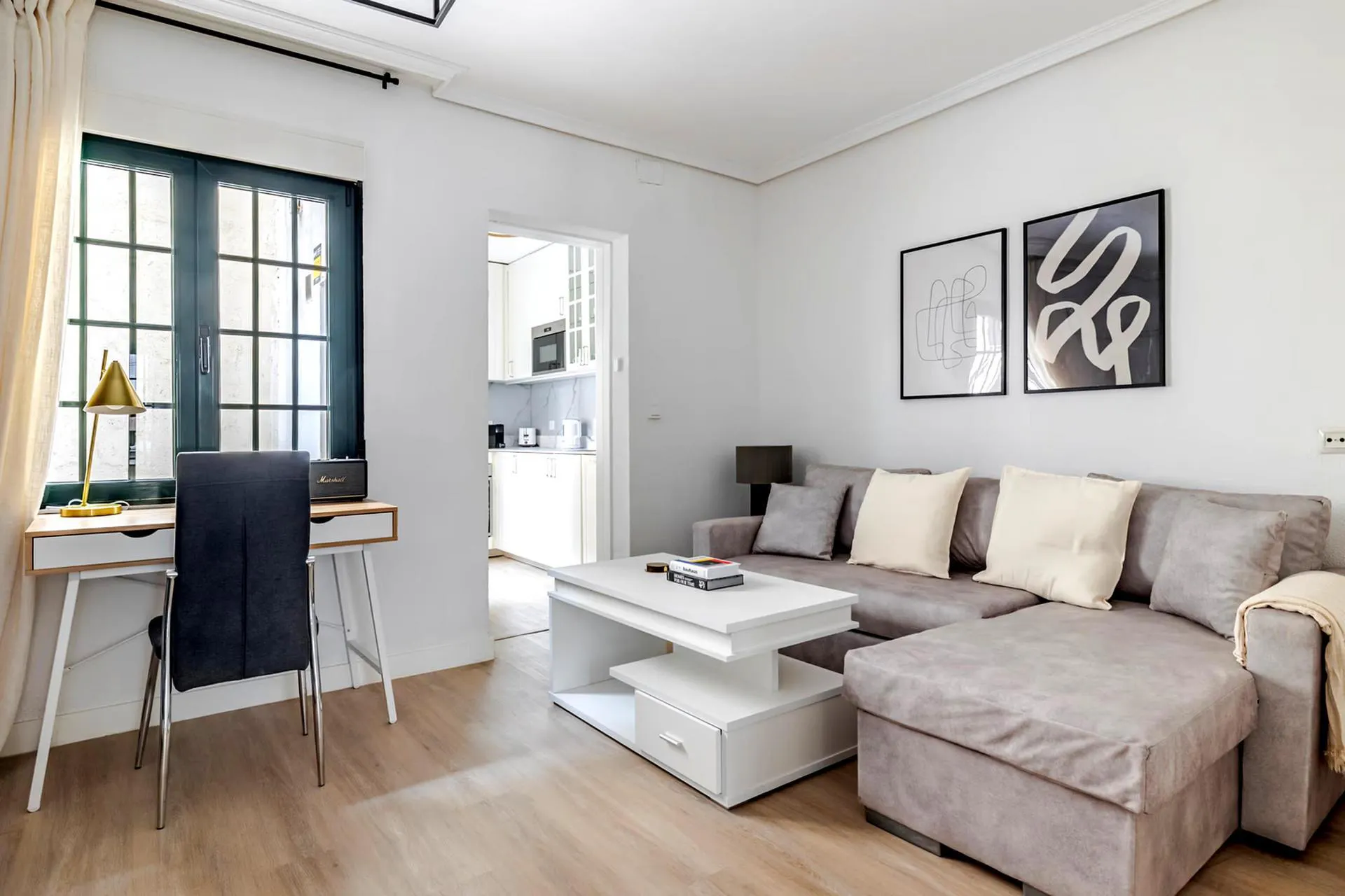 3-Bedroom Apartment in Calle de Oltra, Madrid (1697048) ROOM 3