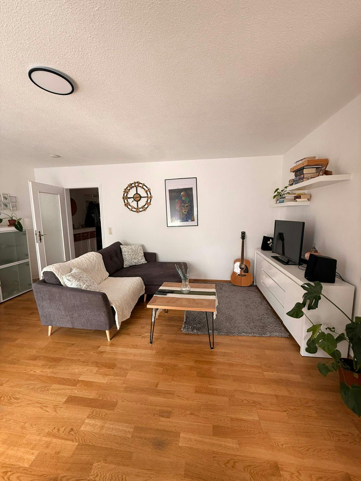 Apartment for rent for €1,600 per month in Munich, Karl-Marx-Ring