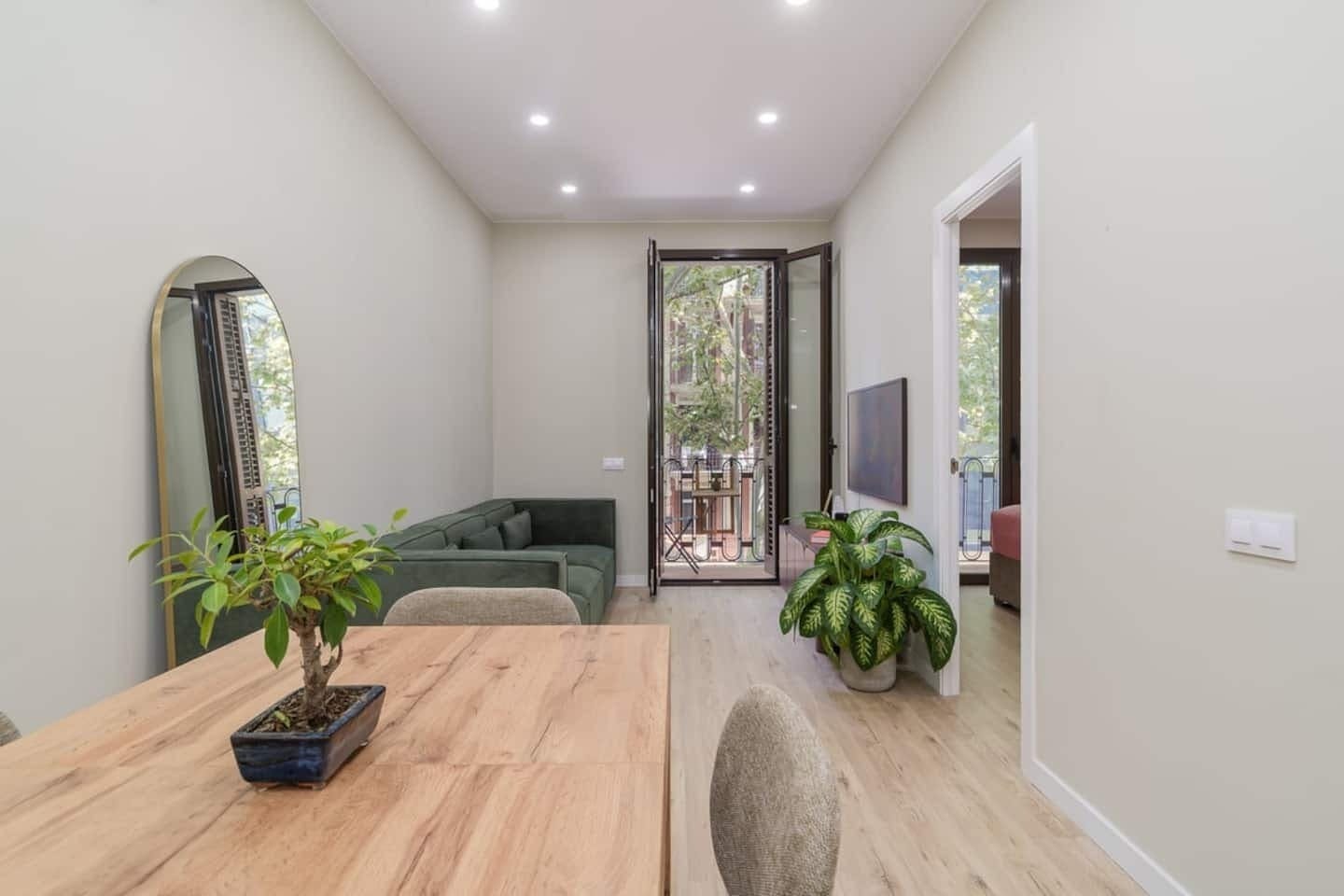 Carrer de la Llacuna, Barcelona preview