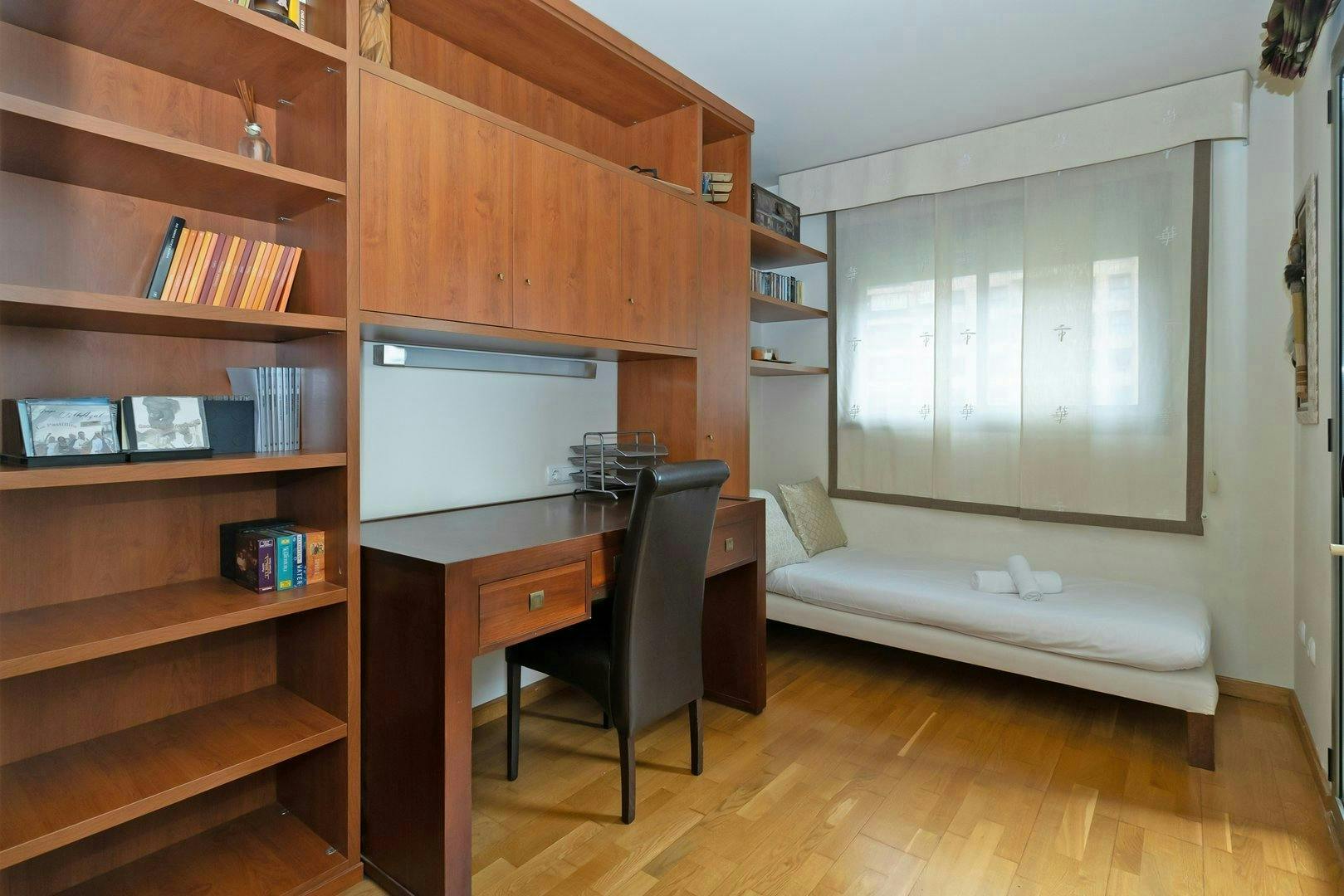 Apartment Valencia, 2 beds — photo 5