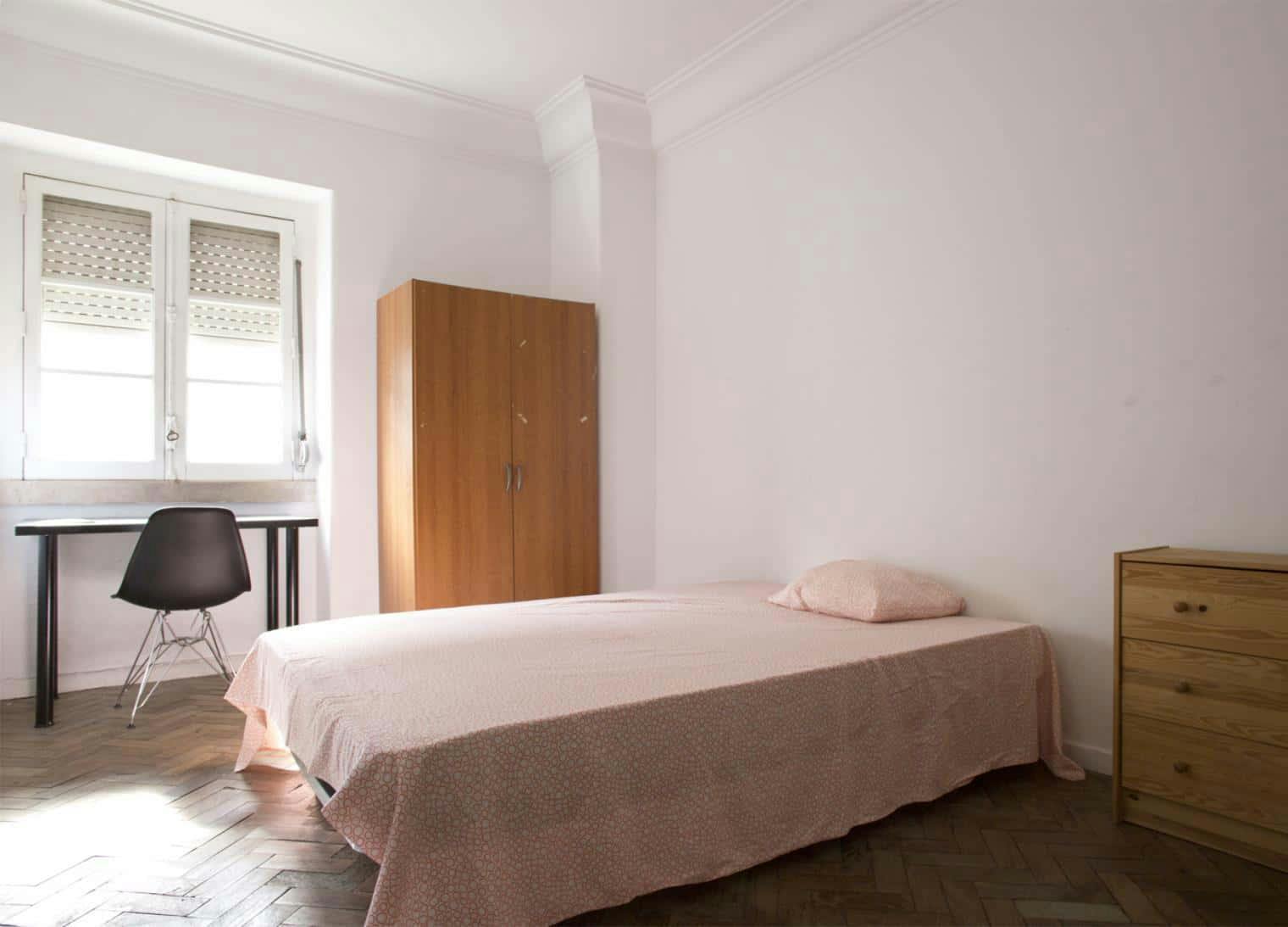 Rua José Estêvão, Lisbon preview