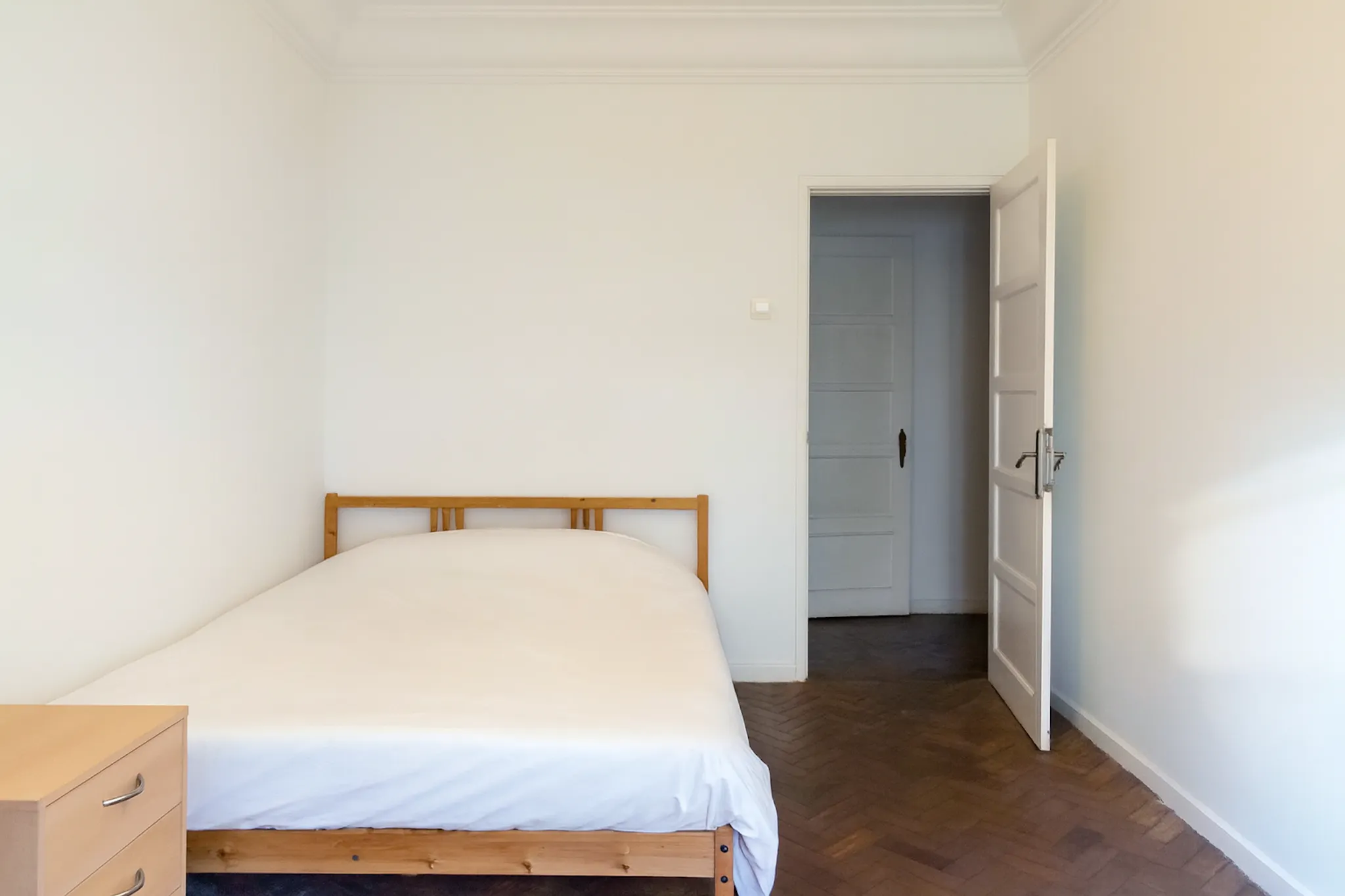 Rua José Estêvão, Lisbon preview