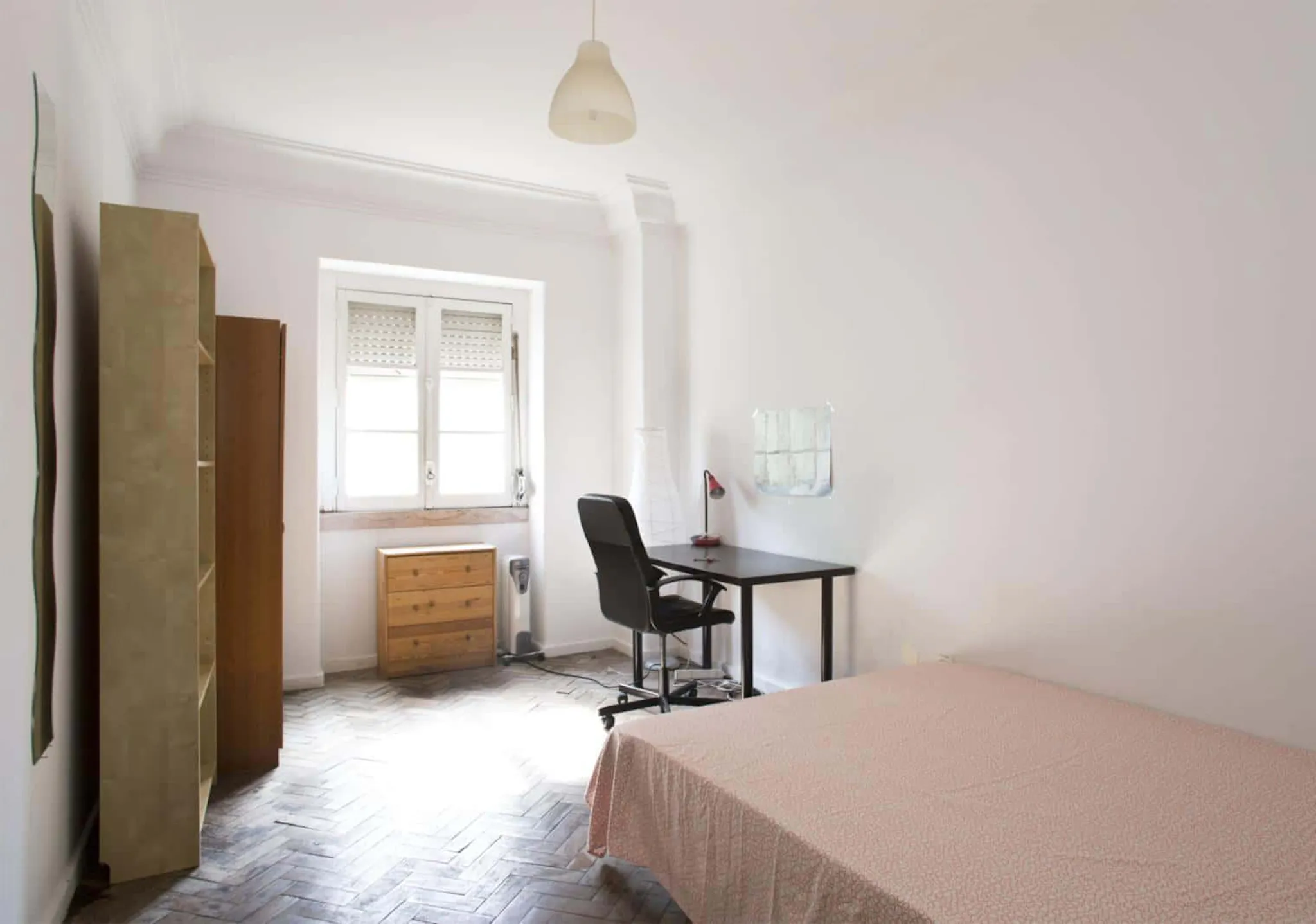 Rua José Estêvão, Lisbon preview