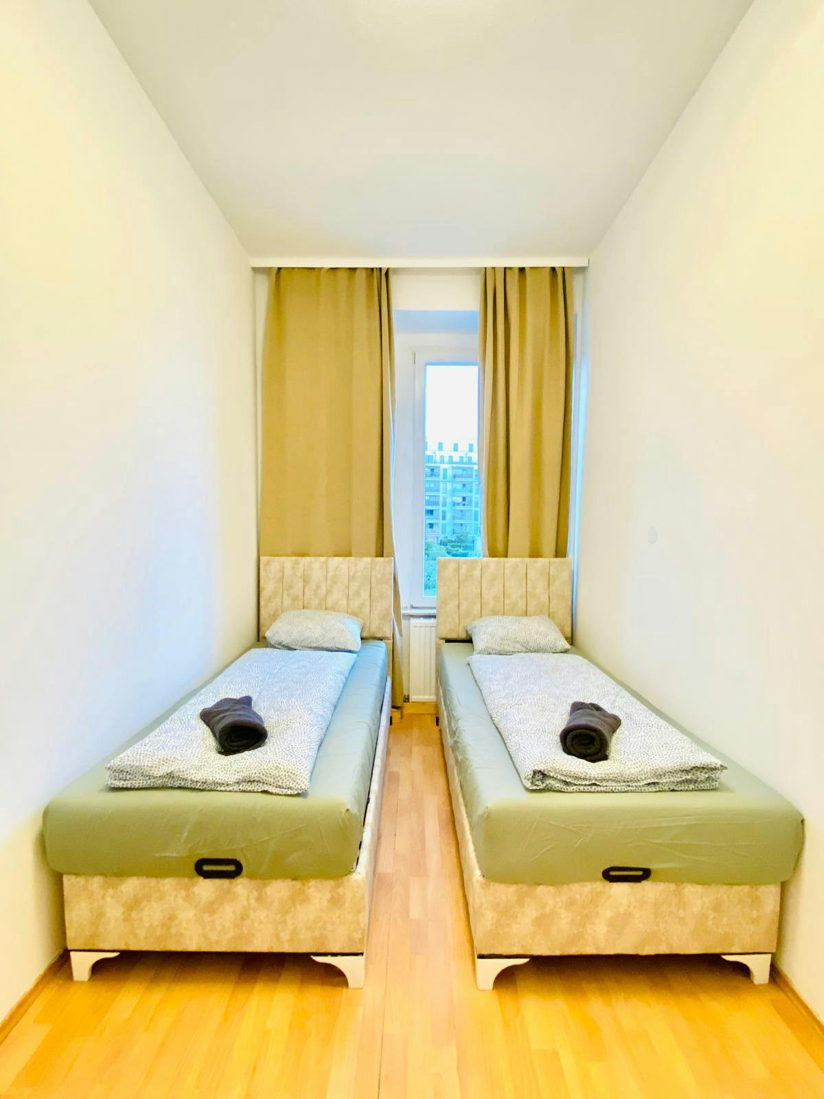 Fröhlichgasse, Vienna preview