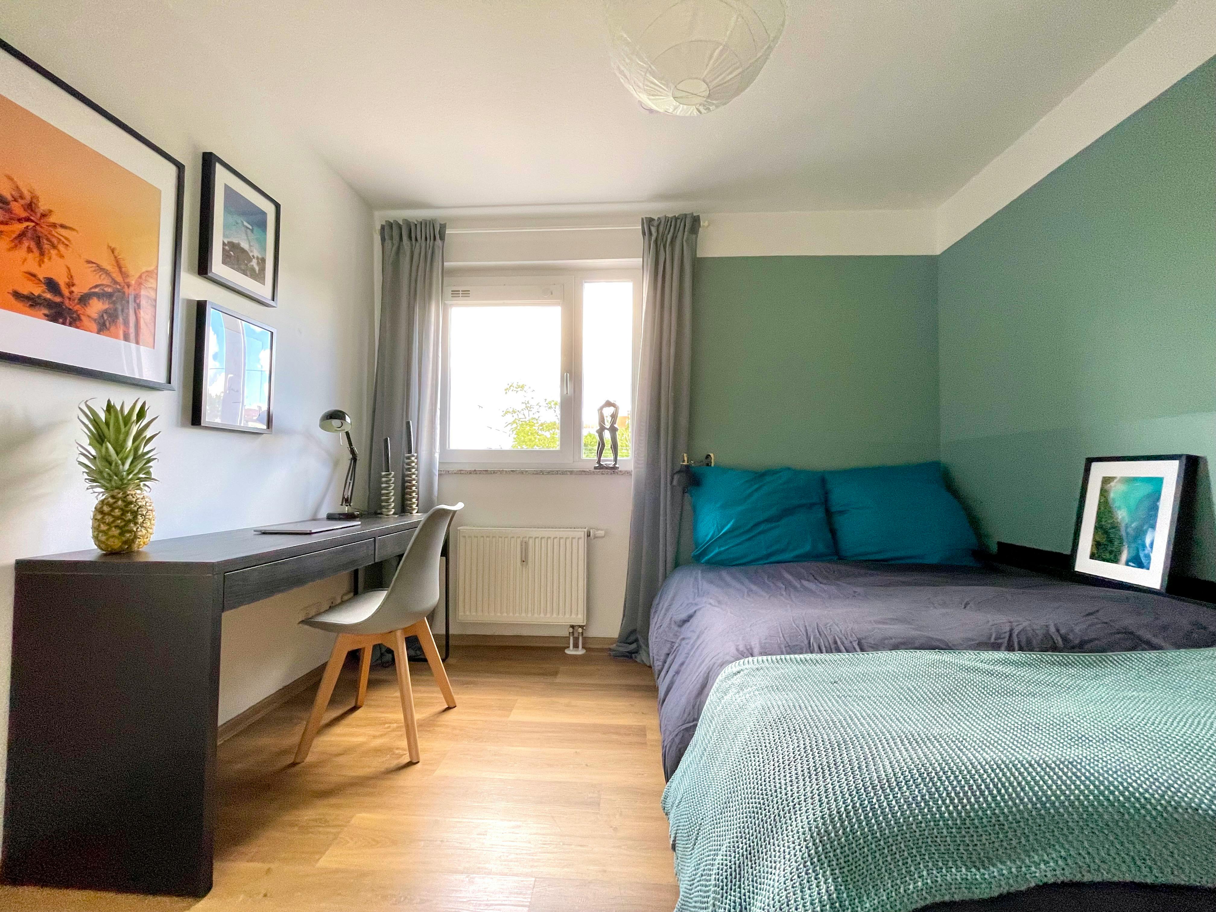 Adunistraße, Munich preview