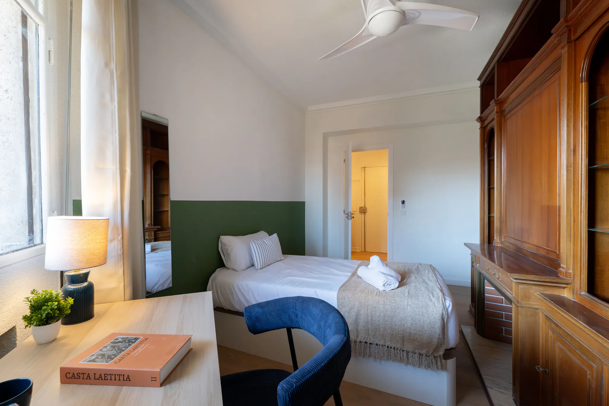 Calle de Rafael Herrera, Madrid preview